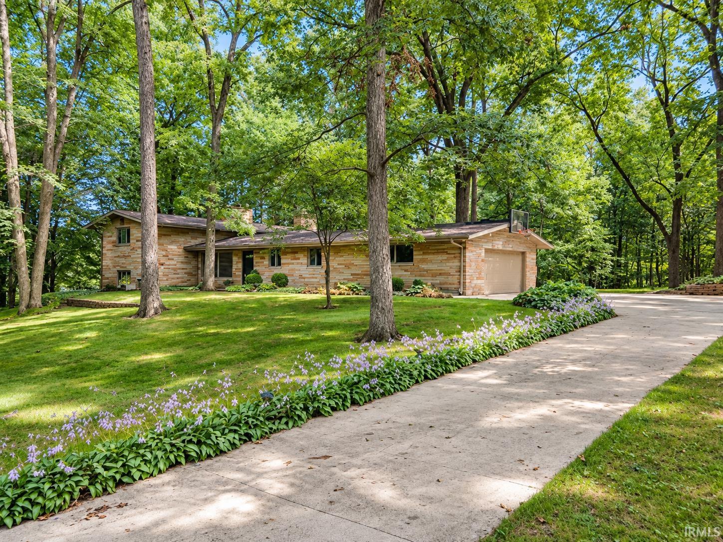 2804 N Walnut Way Property Photo 1