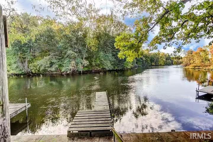 5245 N 290 Property Photo 1