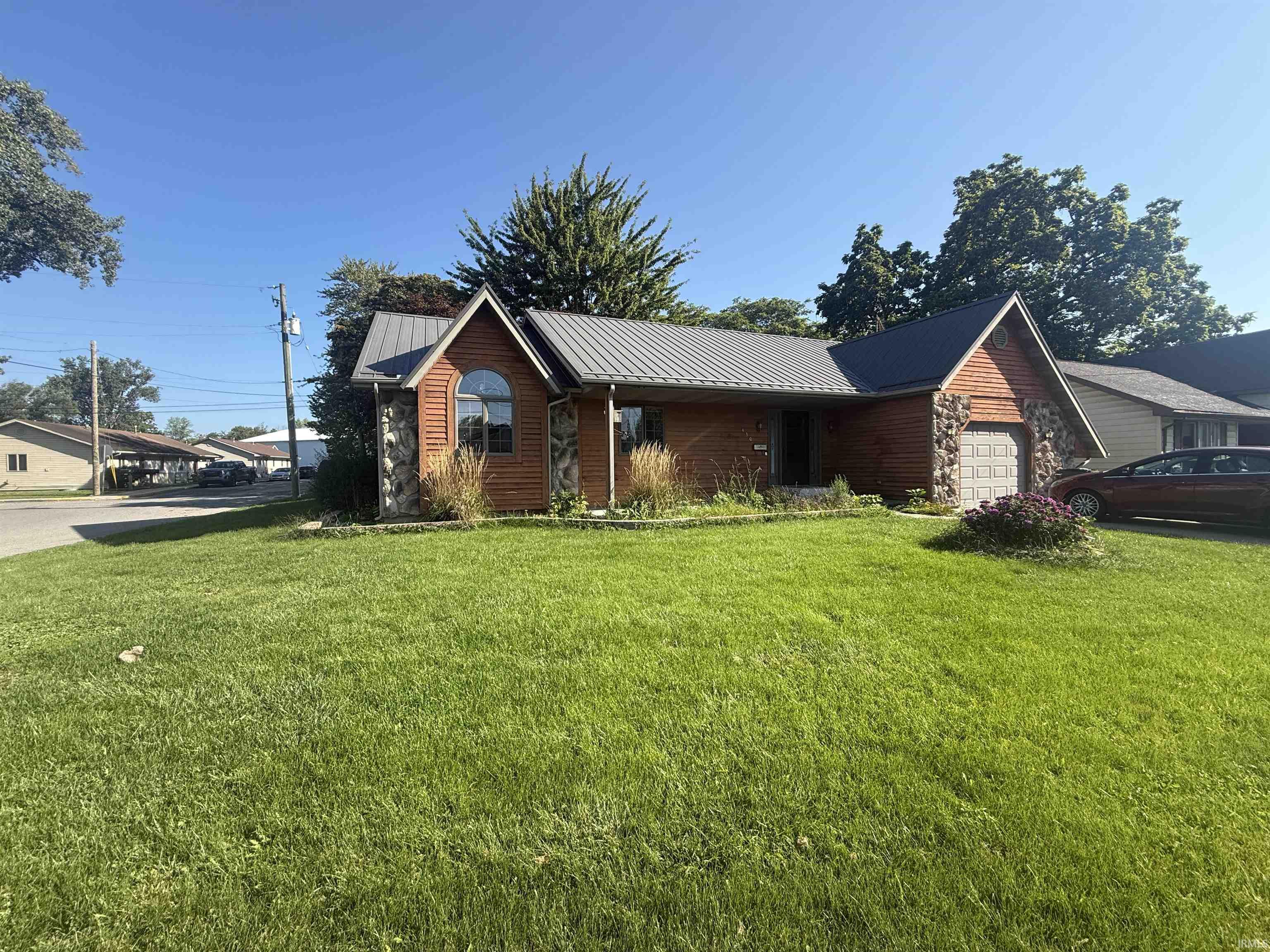 430 Elm Street Property Photo 1
