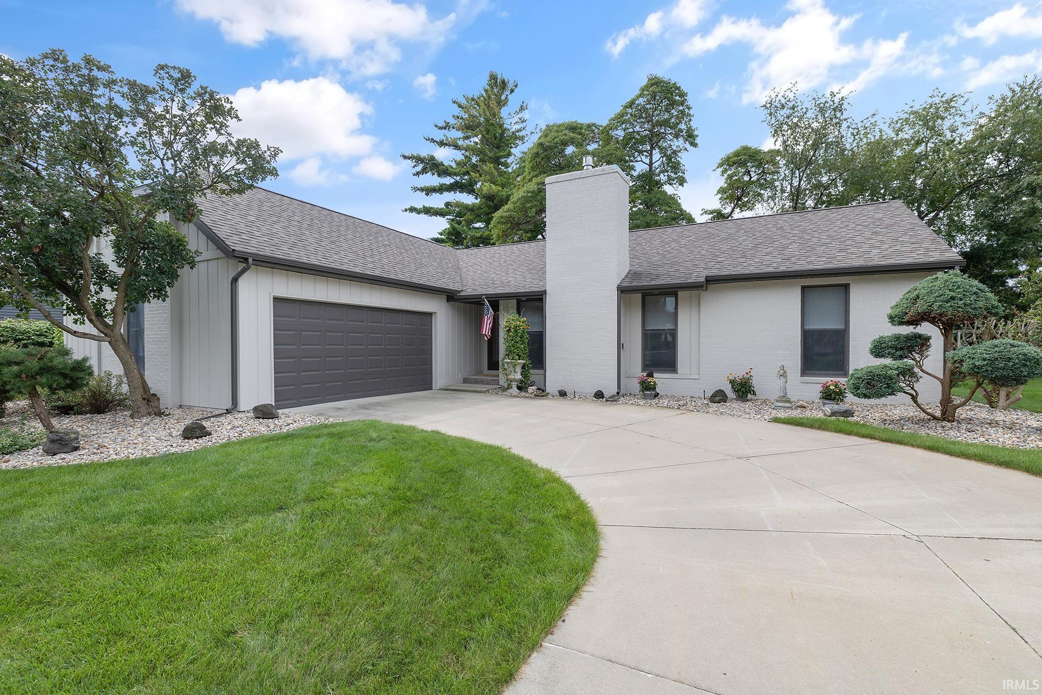 1755 Crabtree Lane Property Photo 1