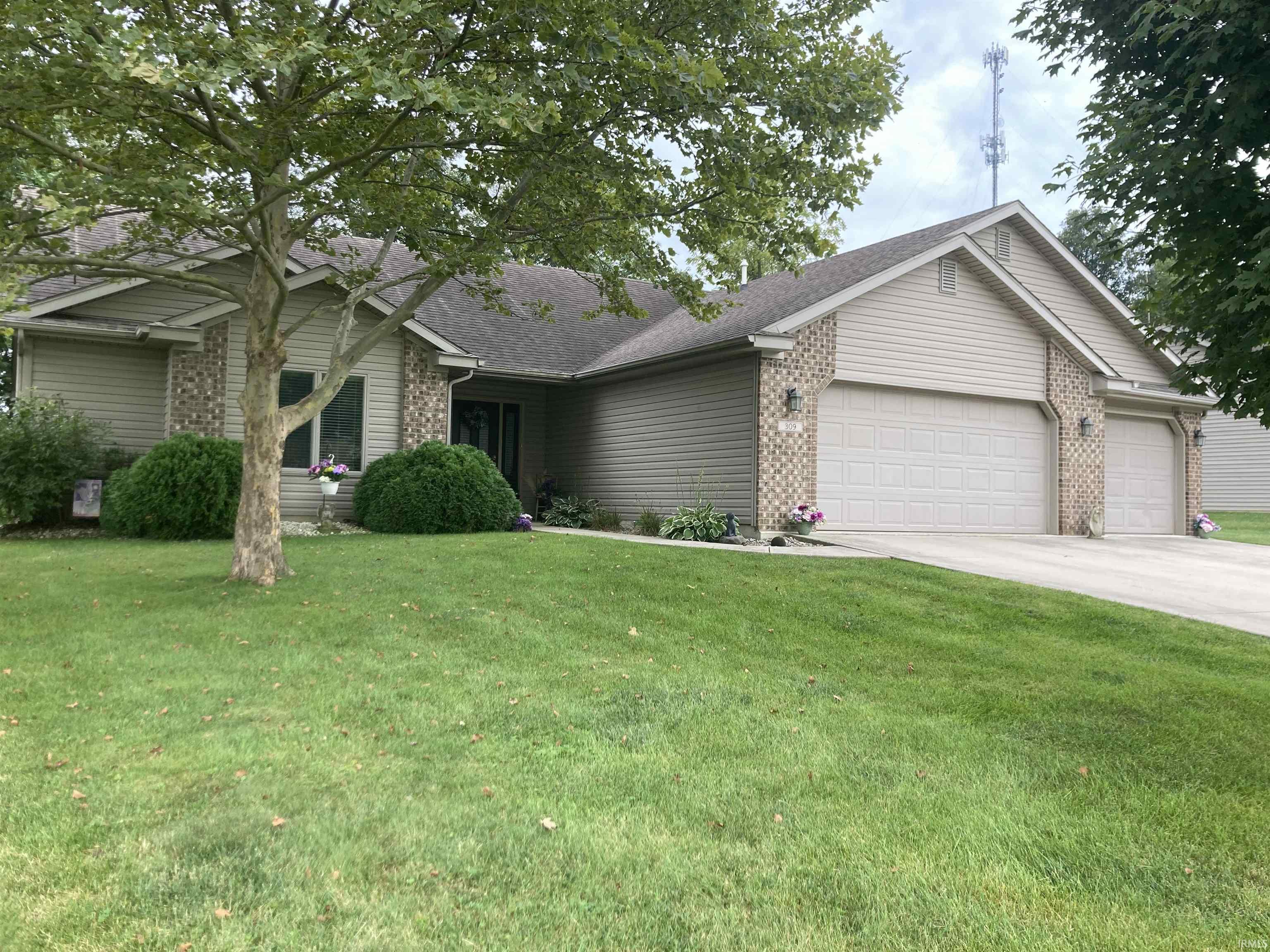 309 Ironwood Lane Property Photo 1