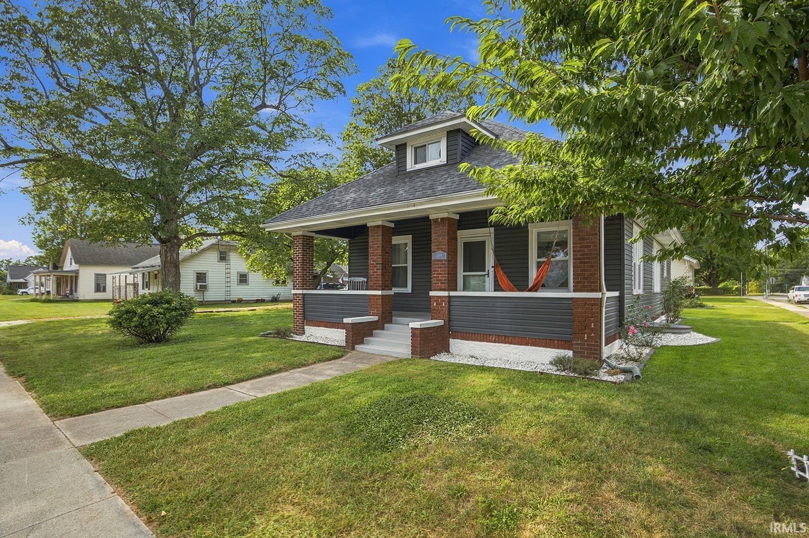 200 S Railroad Street Property Photo 1