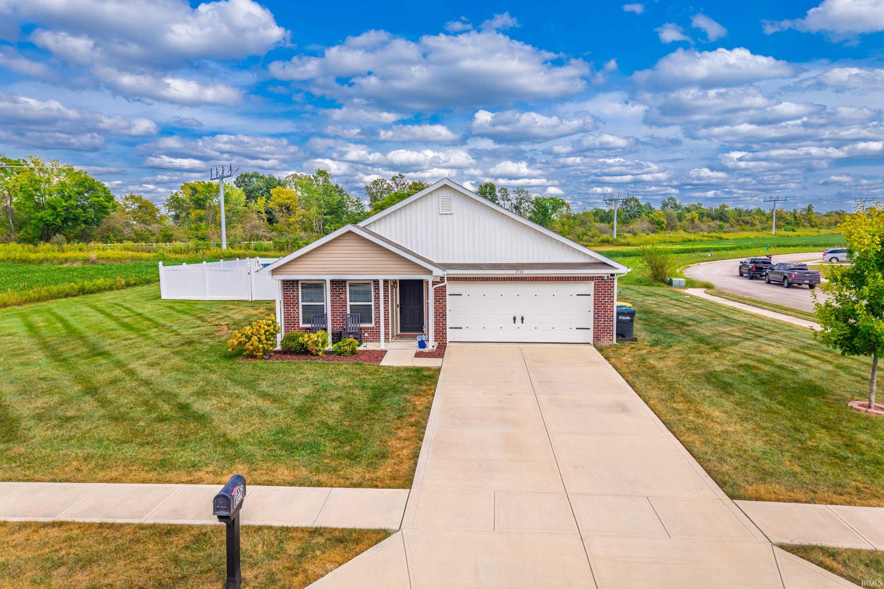 4504 N Emerald Pointe Way Property Photo 1