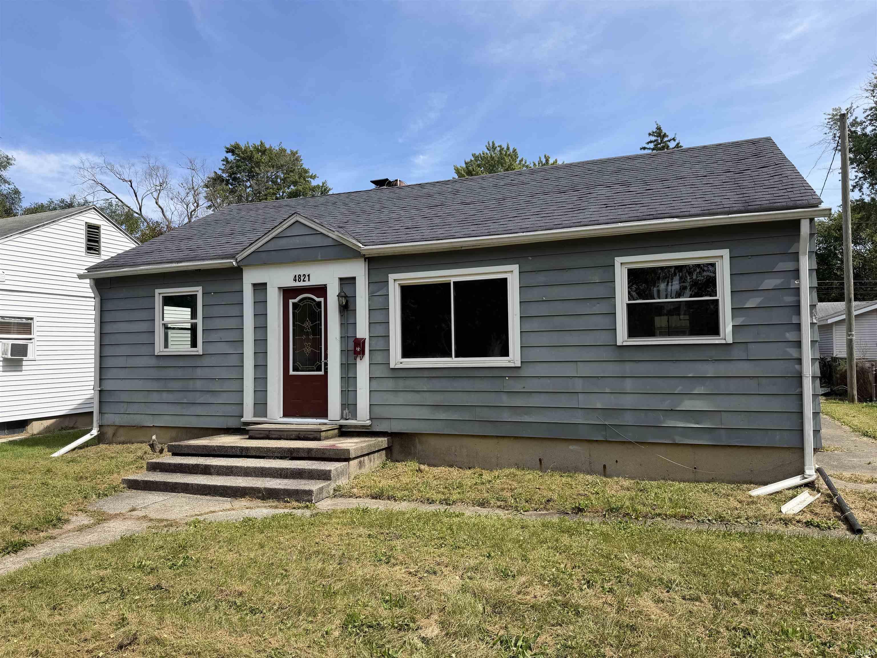 4821 Weisser Park Avenue Property Photo 1