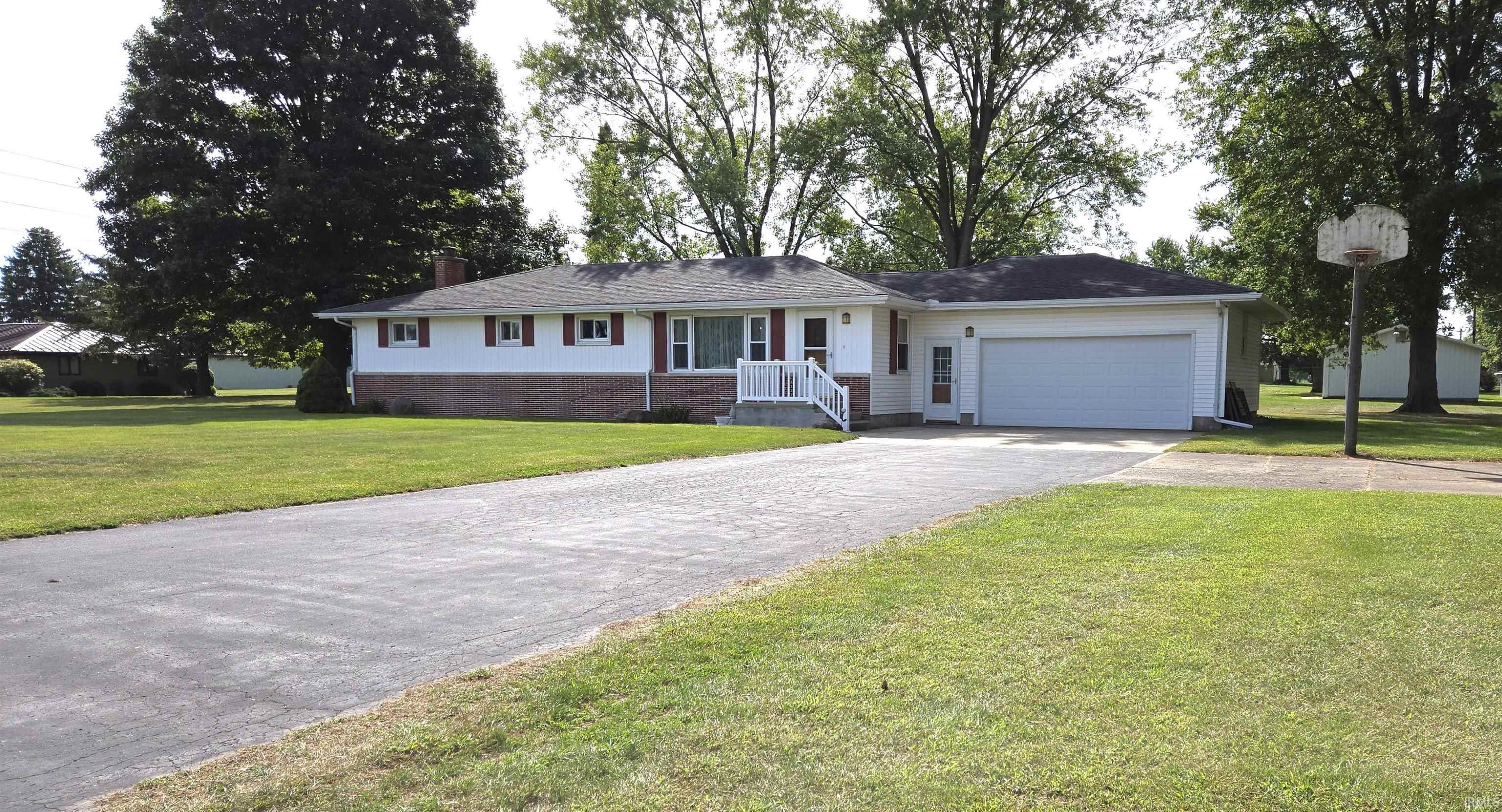 1846 E Paige Road Property Photo 1