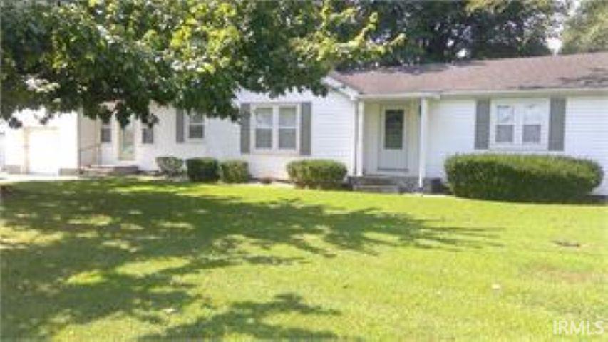 8791 S State Road 57 Property Photo 1