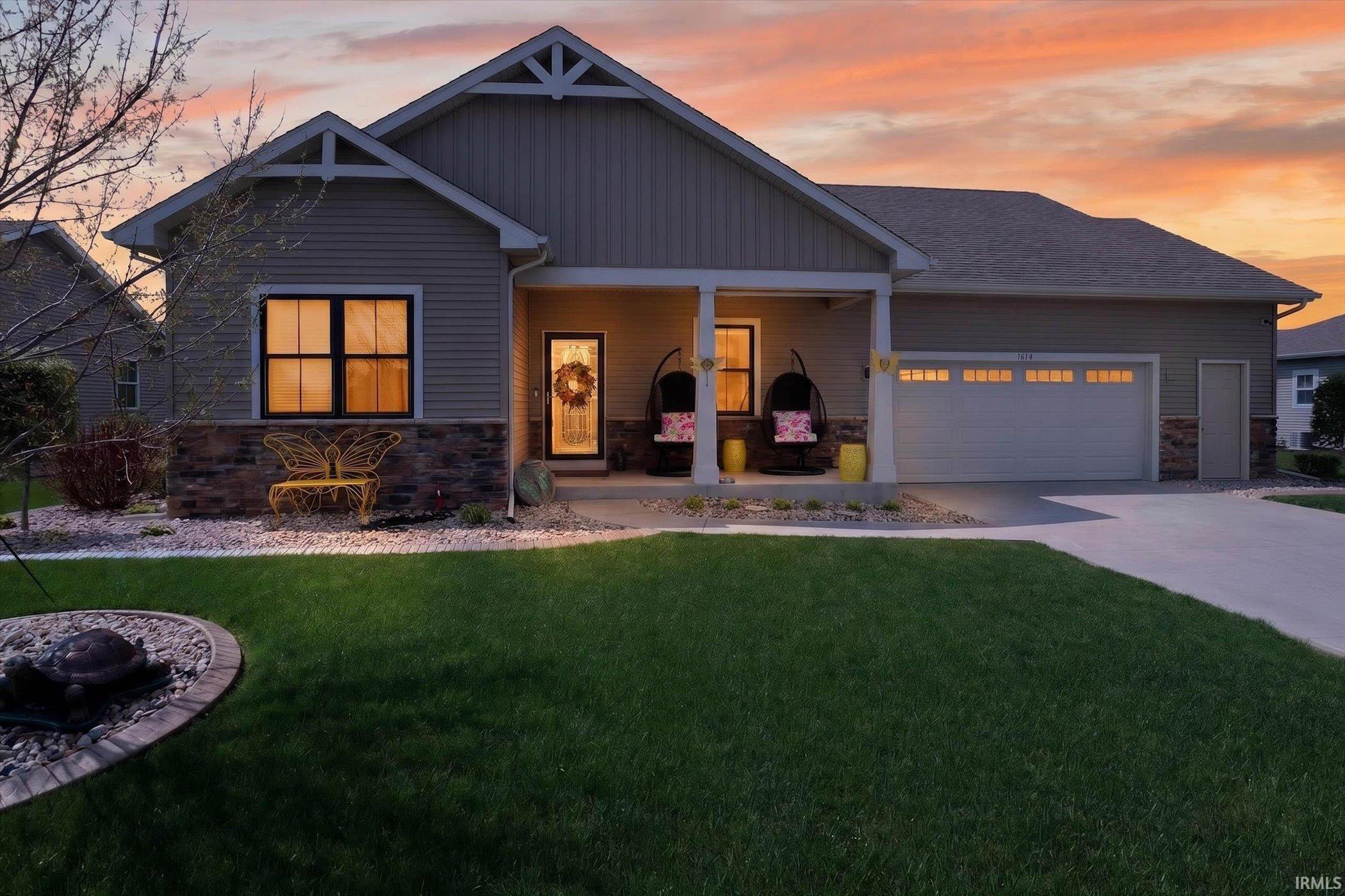 1644 Sandlewood Drive