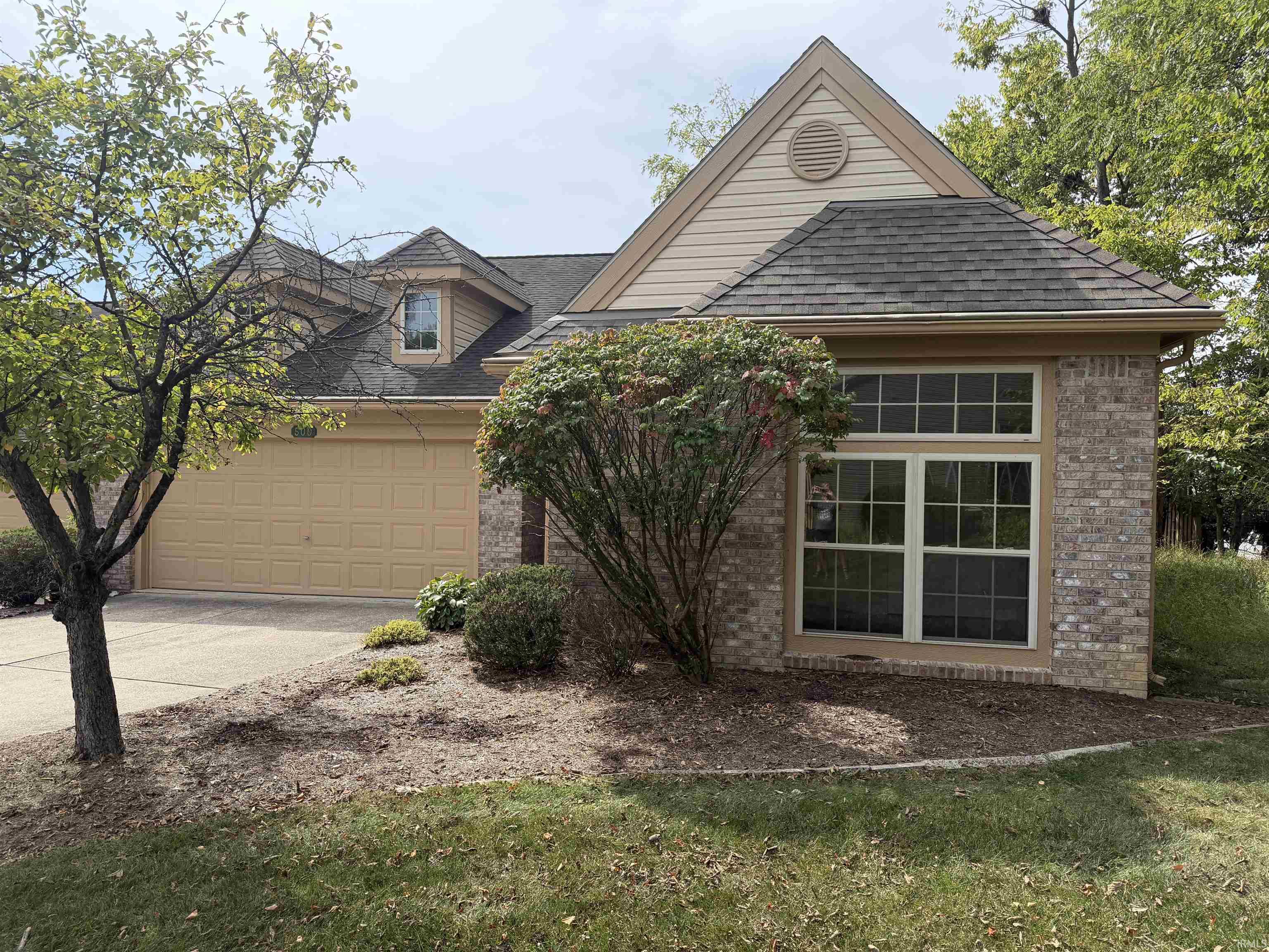 500 E Hickory Stick Court Property Photo 1