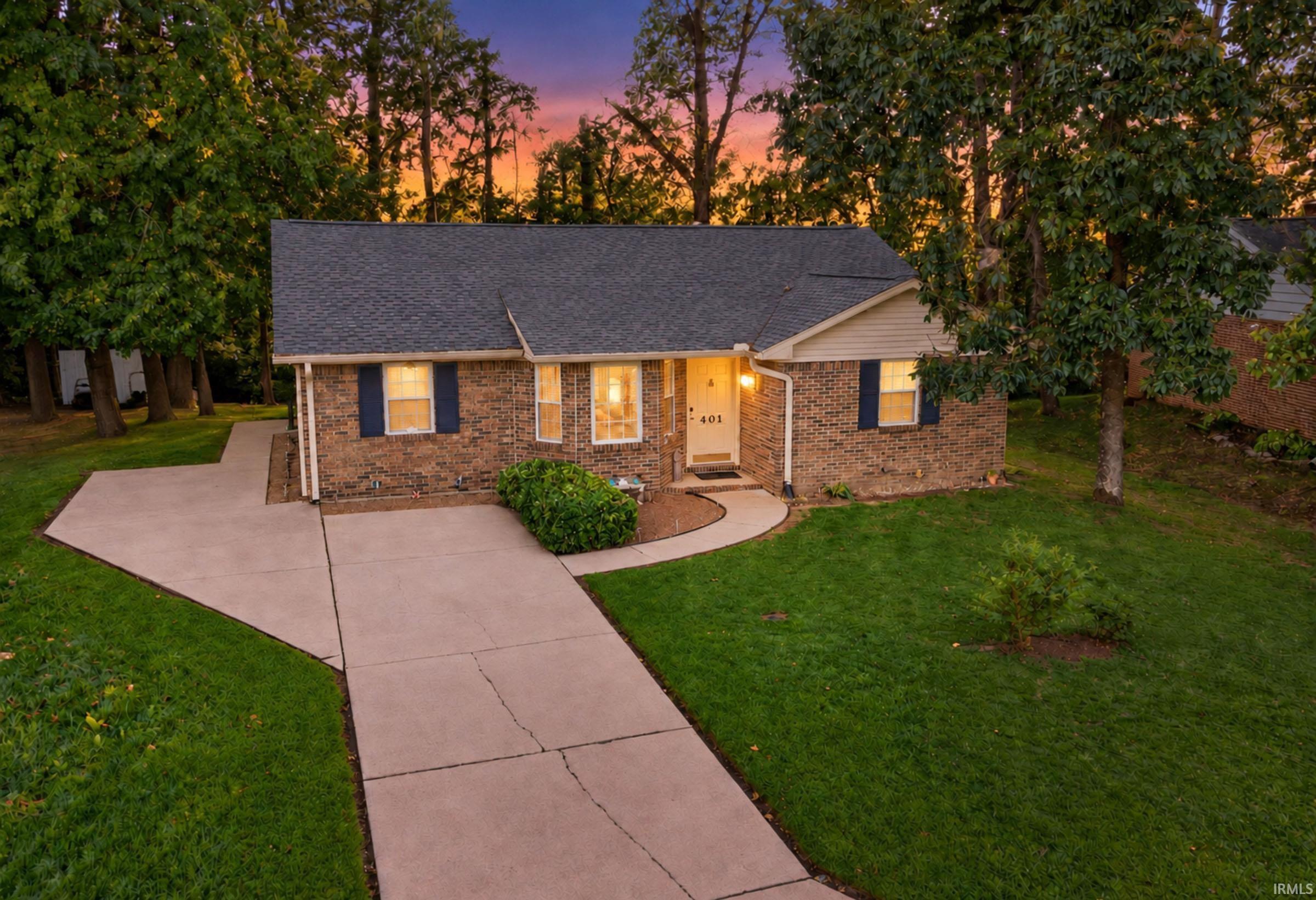 401 Strawberry Hill Road Property Photo 1