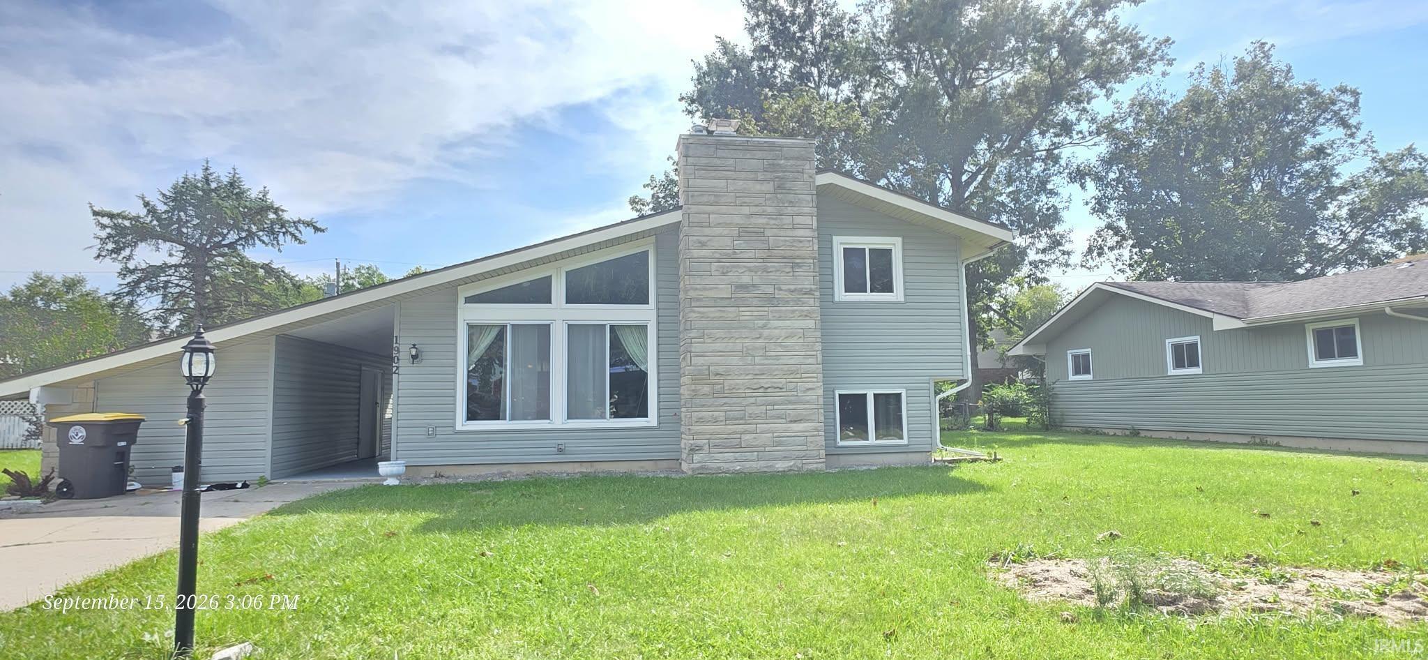 1902 Chantada Lane Property Photo 1