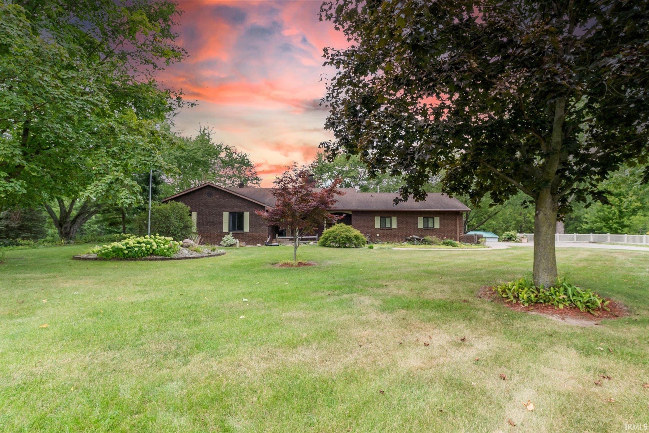 5465 N Feather Valley Road Property Photo 1