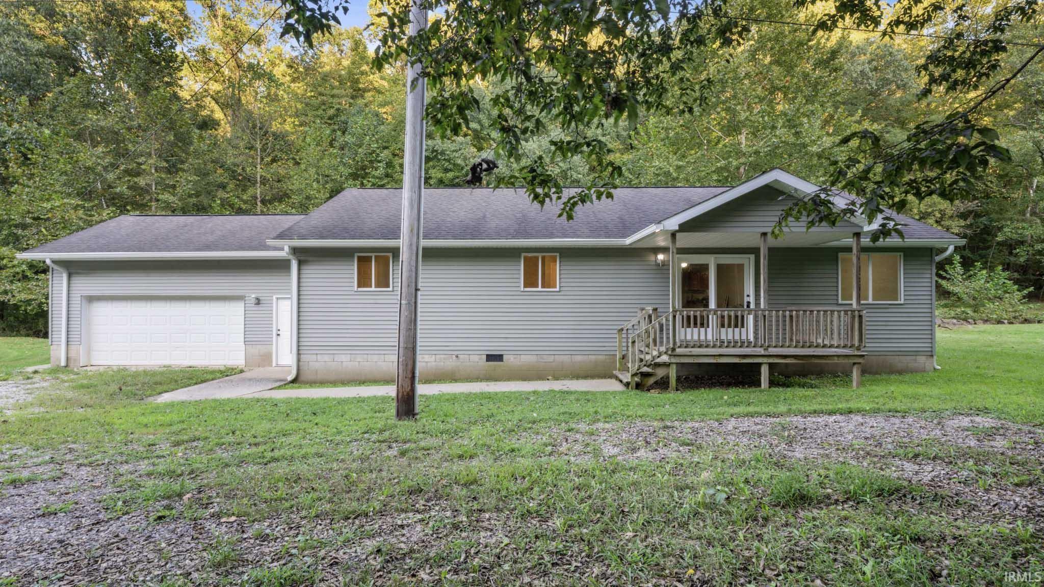 704 S Co Rd 975 W Property Photo 1