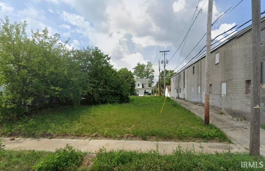 1113 S Elm Street Property Photo 1