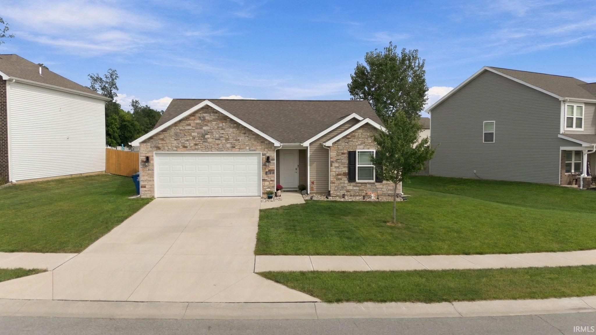 2302 Plateau Pointe Property Photo 1