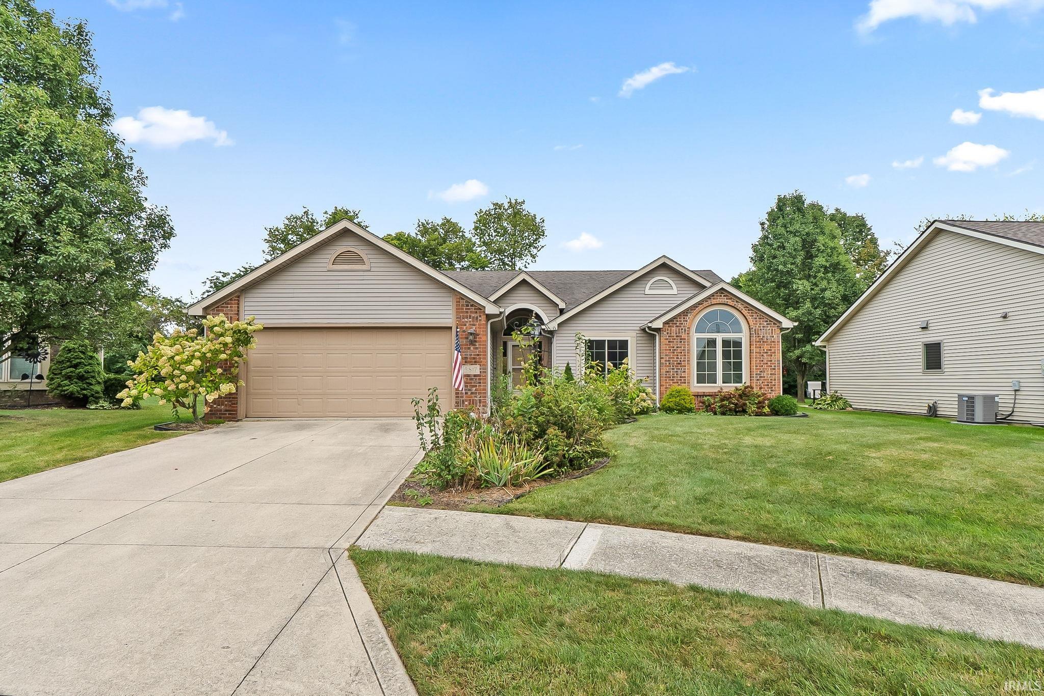 5817 Twynestel Circle Property Photo 1
