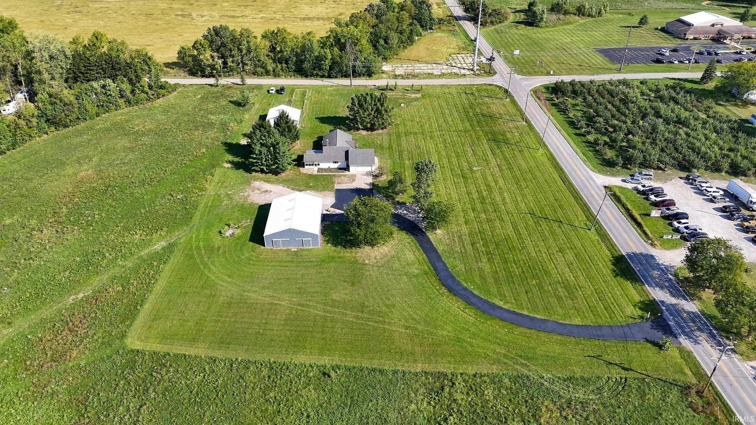 8805 Huguenard Road Property Photo 1