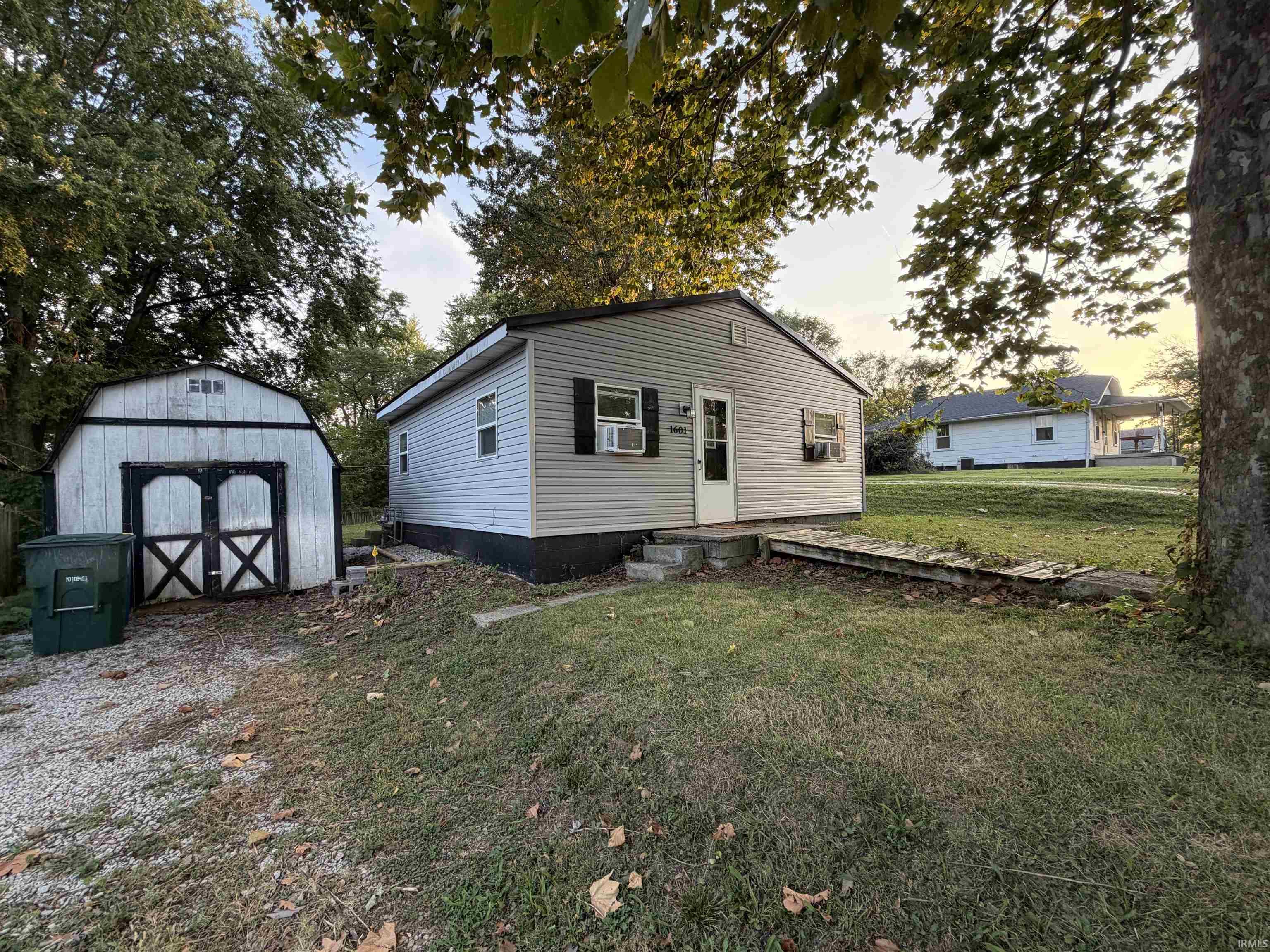1601 E Harvard Avenue Property Photo 1