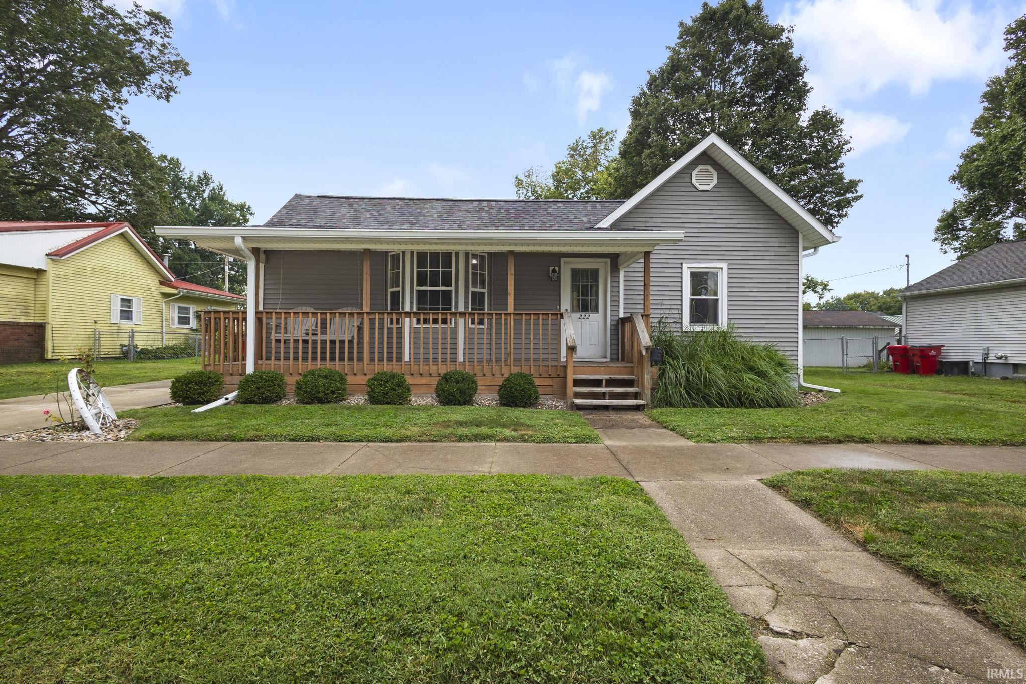 222 N Maple Street Property Photo 1