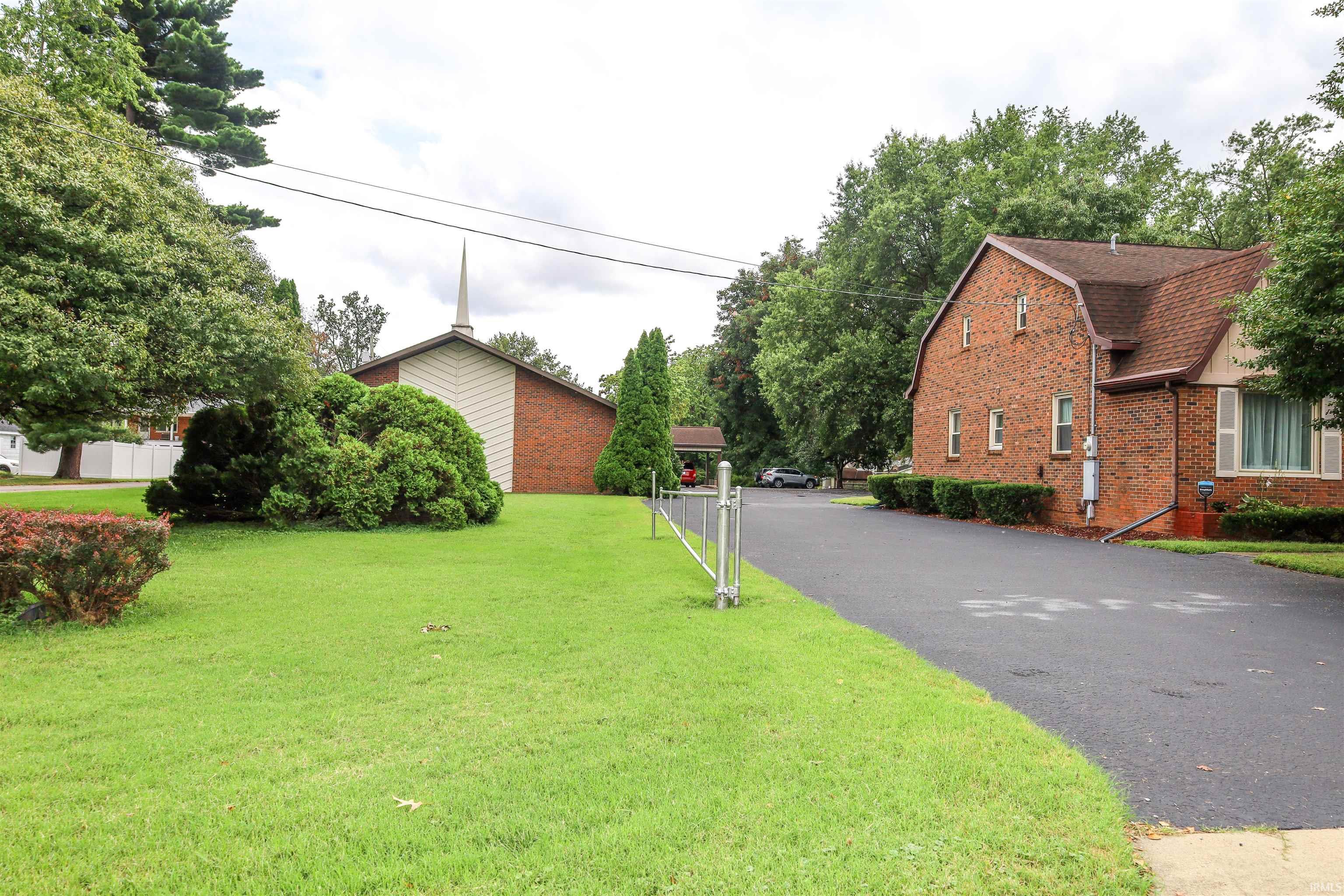 3219 Washington Avenue Property Photo 1