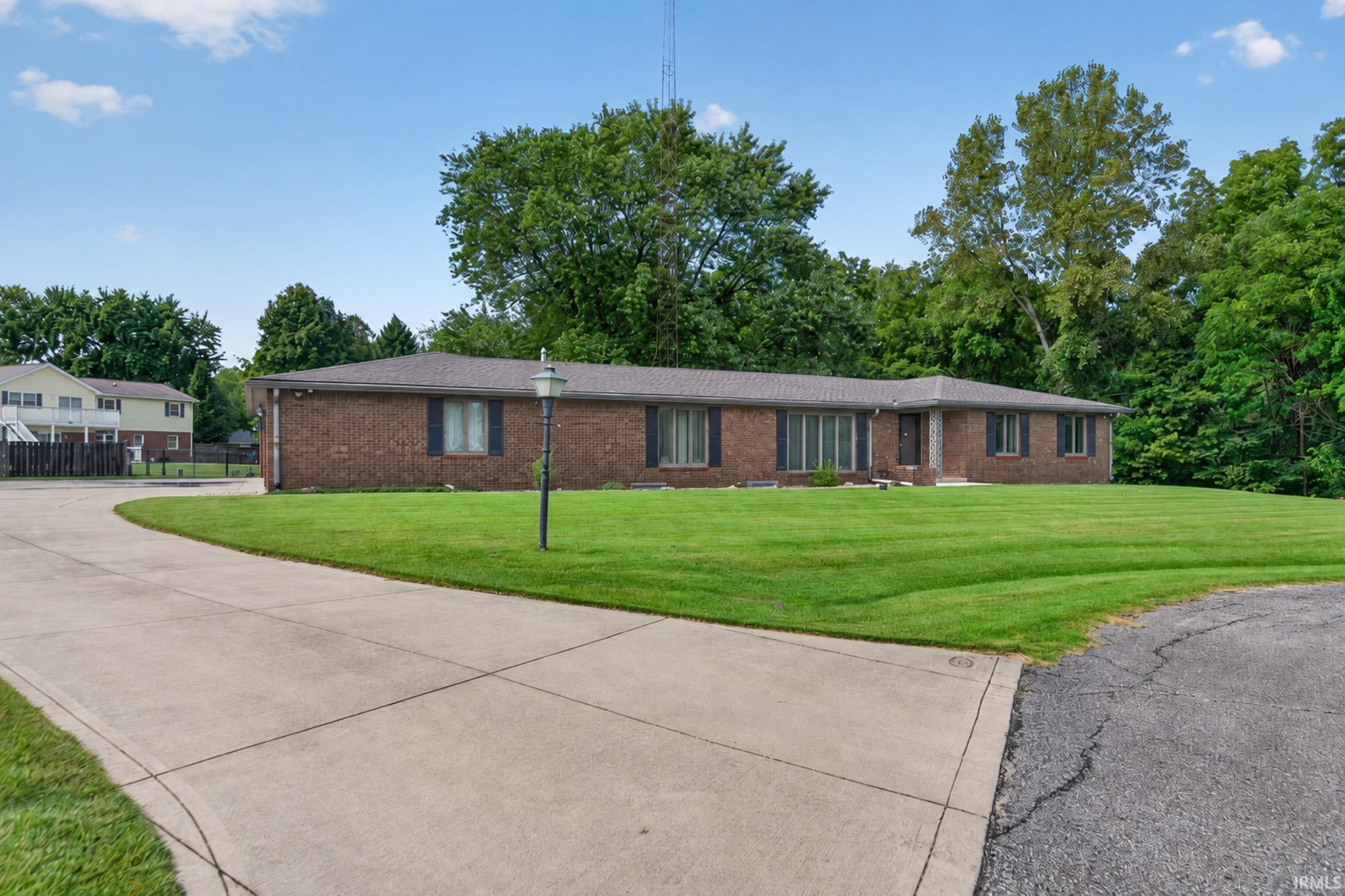 4421 N Lila Court Property Photo 1