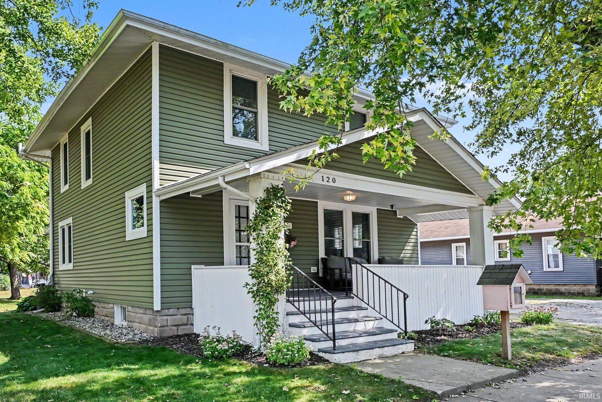 120 Huron Street Property Photo 1