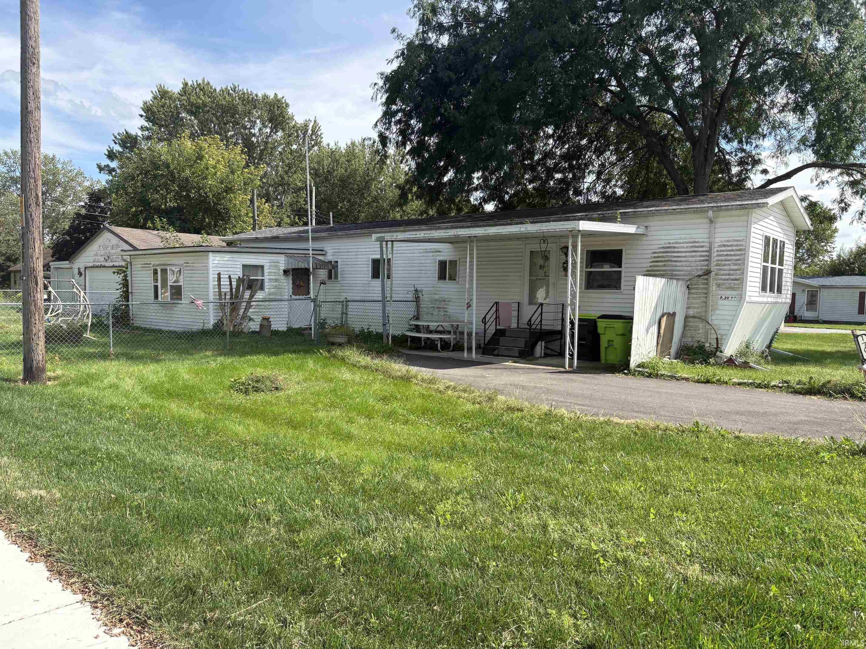 1701 Park Street Property Photo 1