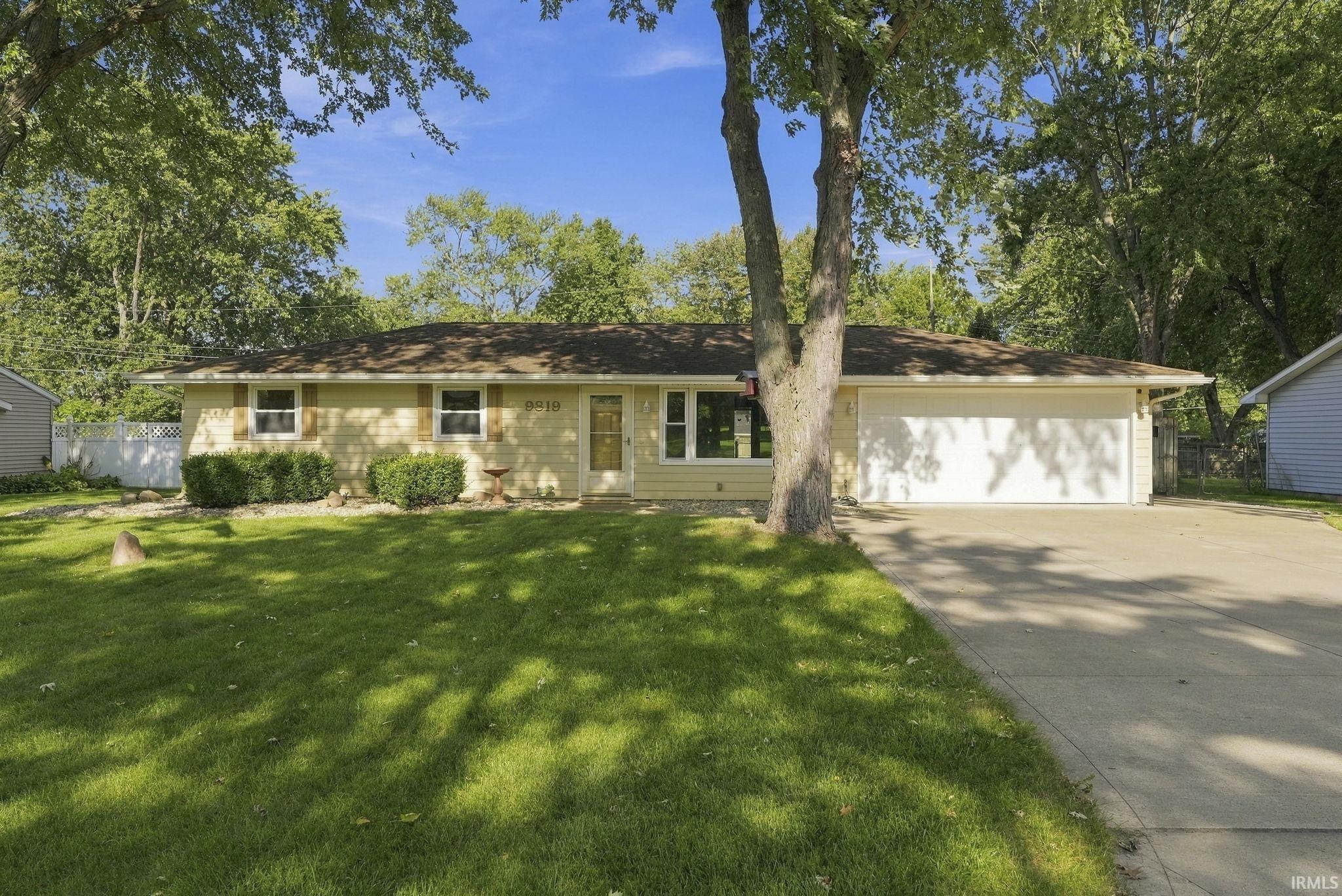 9819 Cinderella Lane Property Photo 1