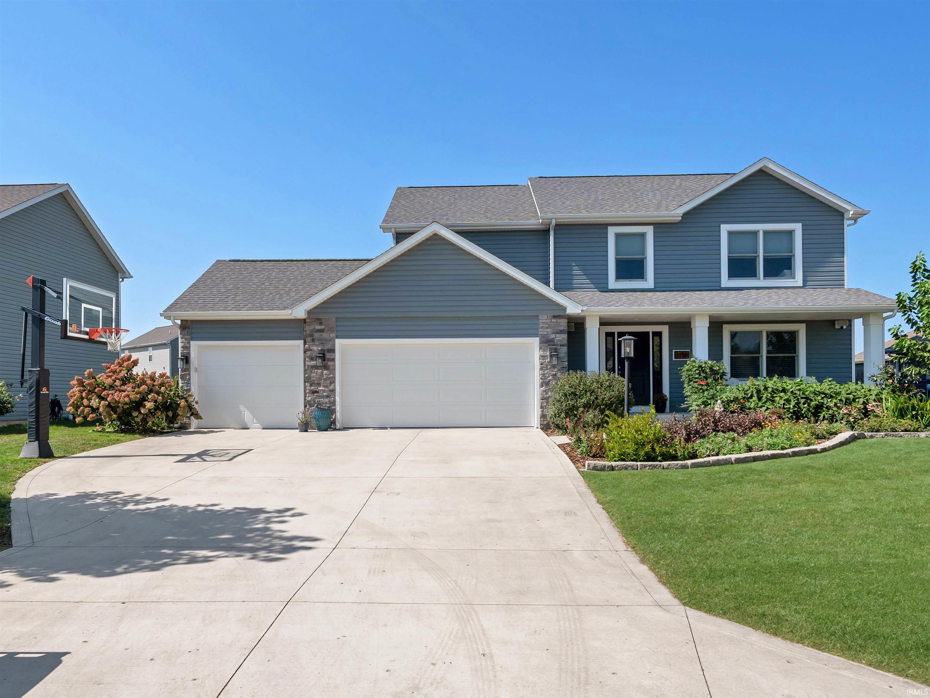 8155 Golden Gate Place Property Photo 1