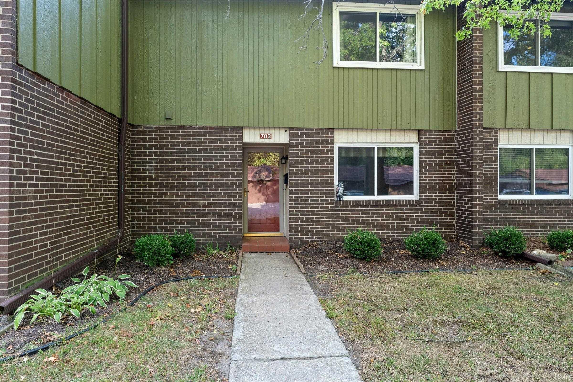 2500 Topsfield Road Property Photo 1