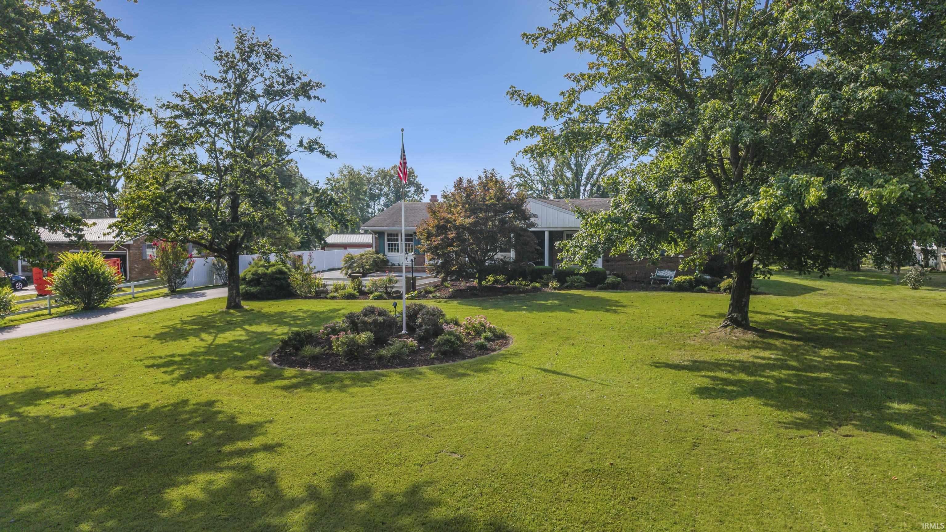 4133 Glen Drive Property Photo 1