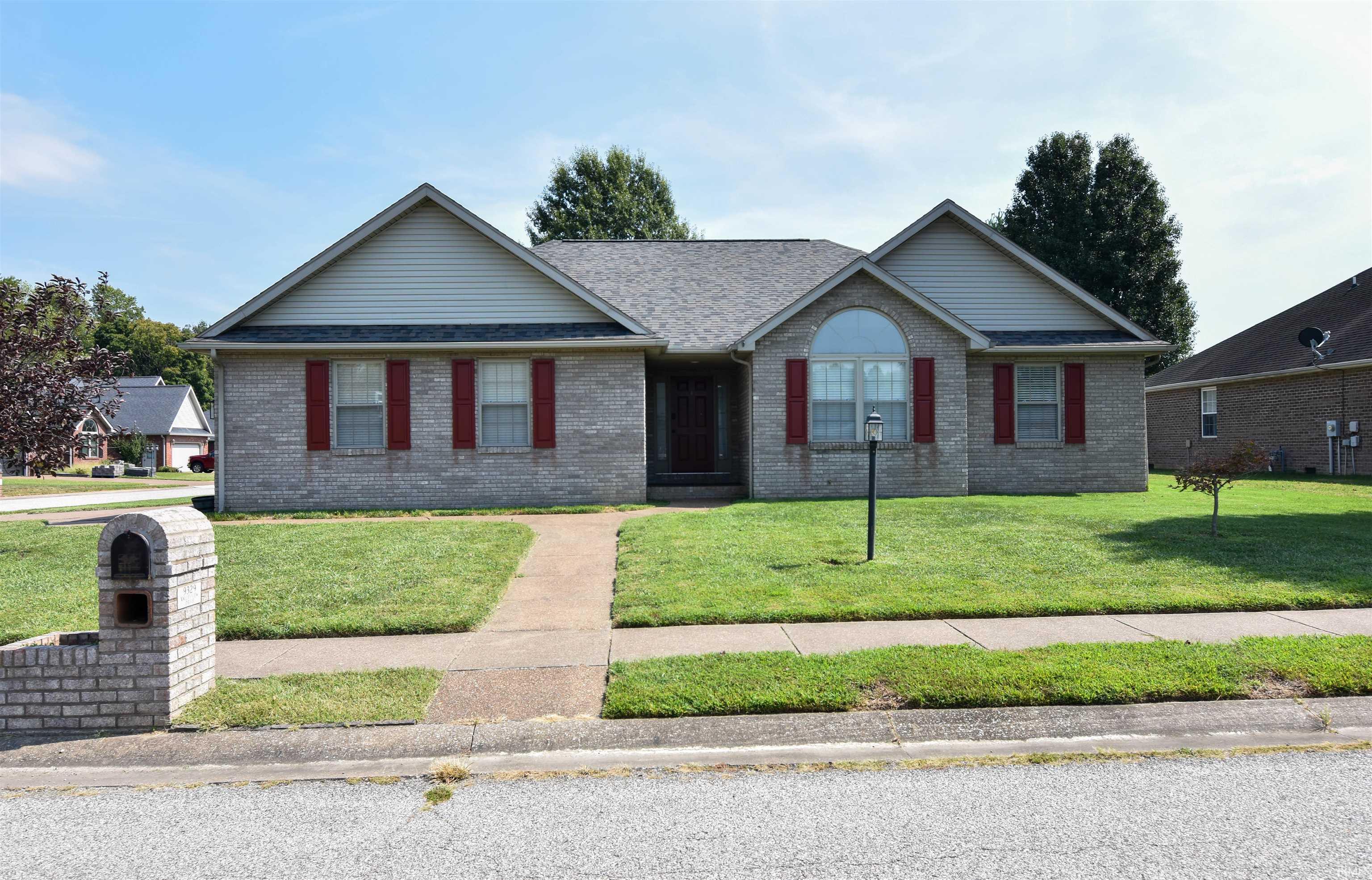 9329 Valley View Drive Property Photo 1