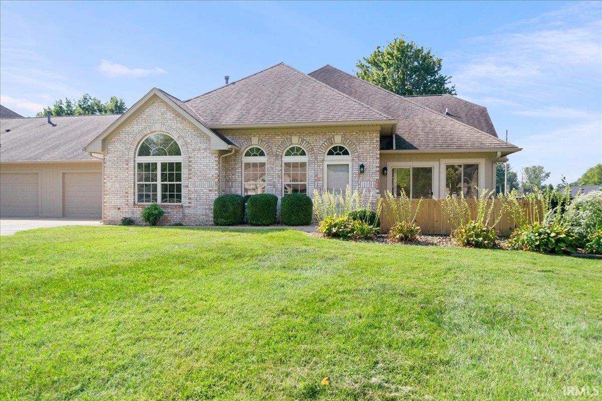 8103 Gate Way Drive Property Photo 1