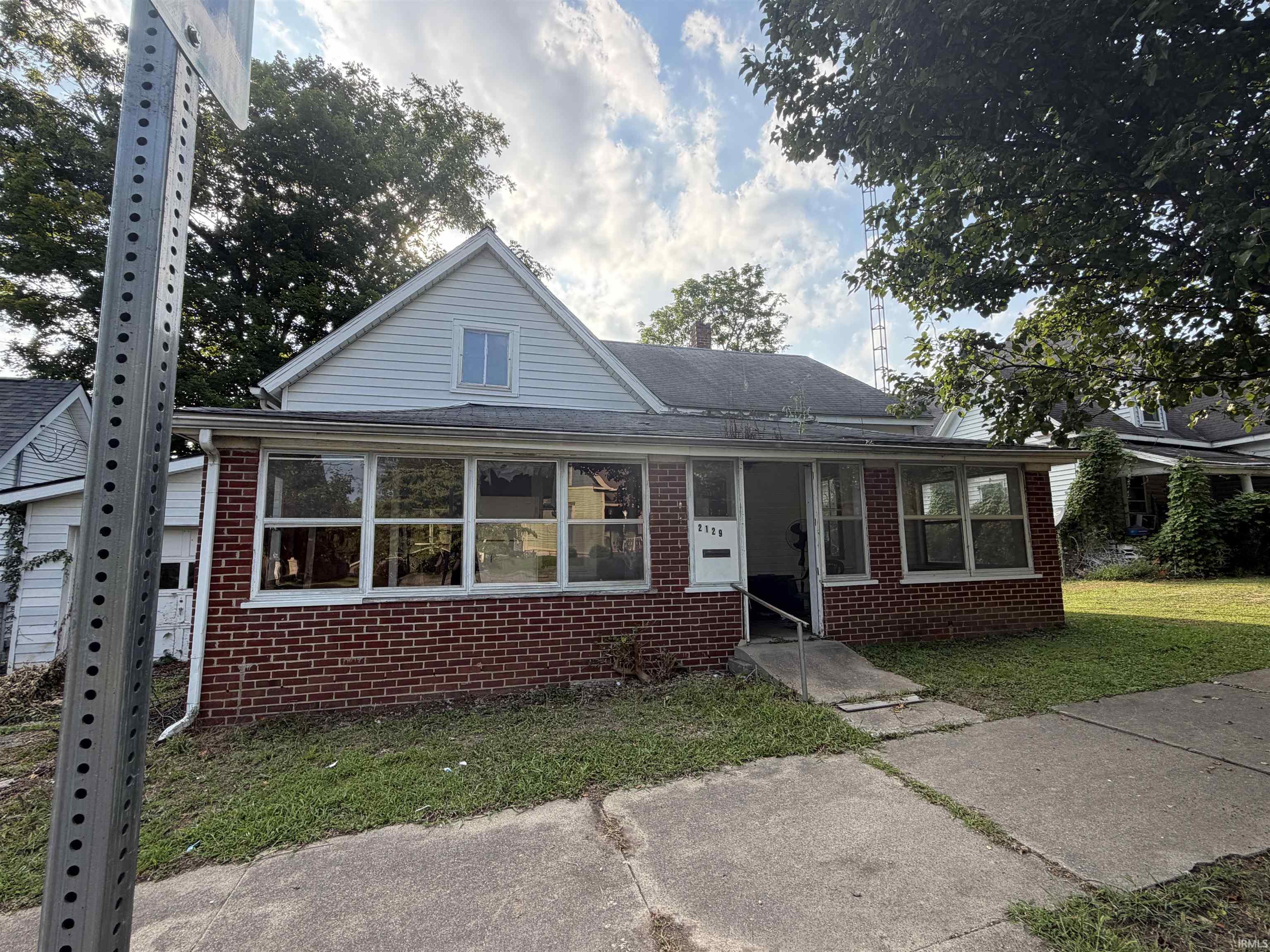 2129 H Street Property Photo 1
