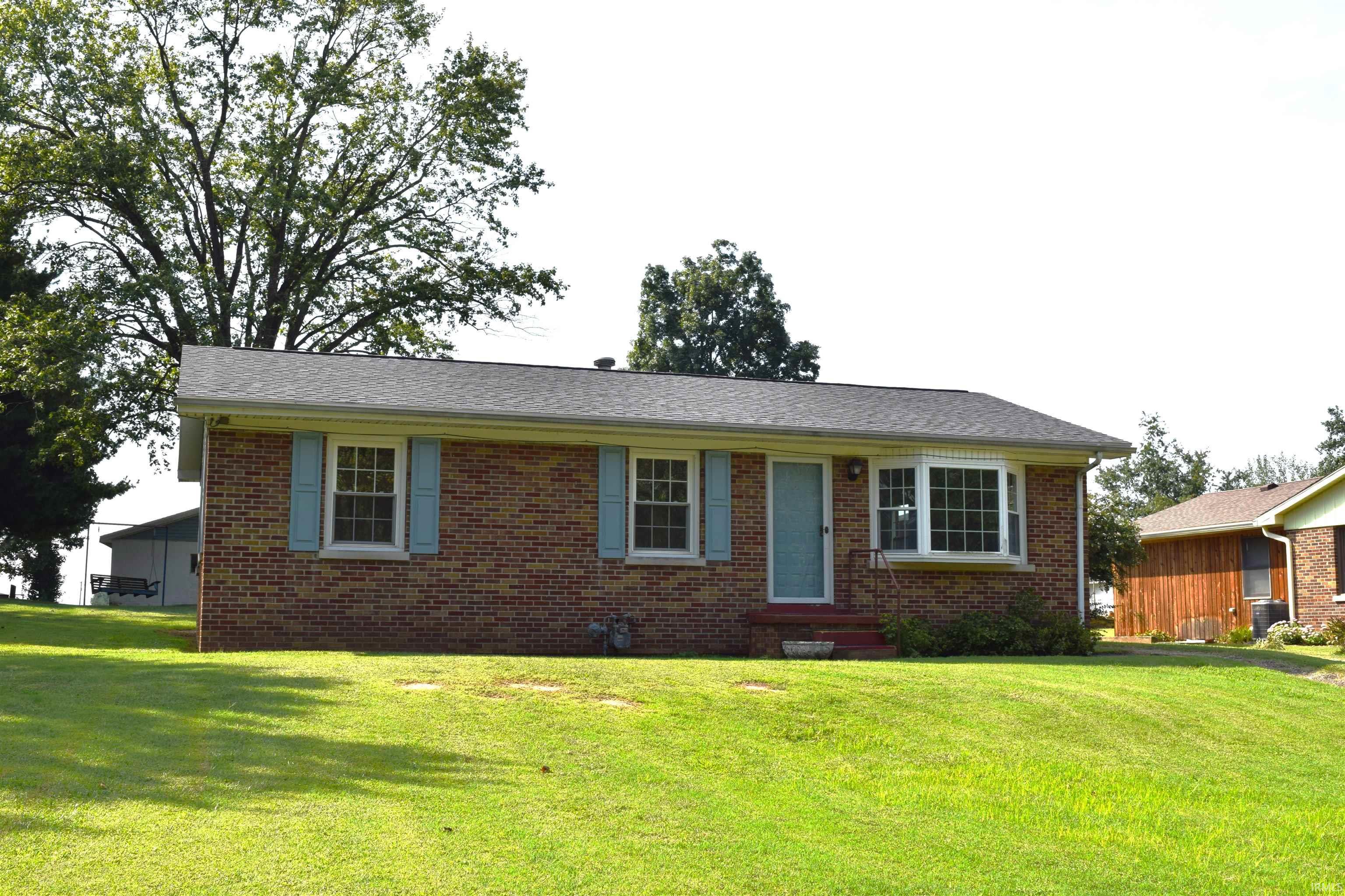 5718 Plainview Drive Property Photo 1