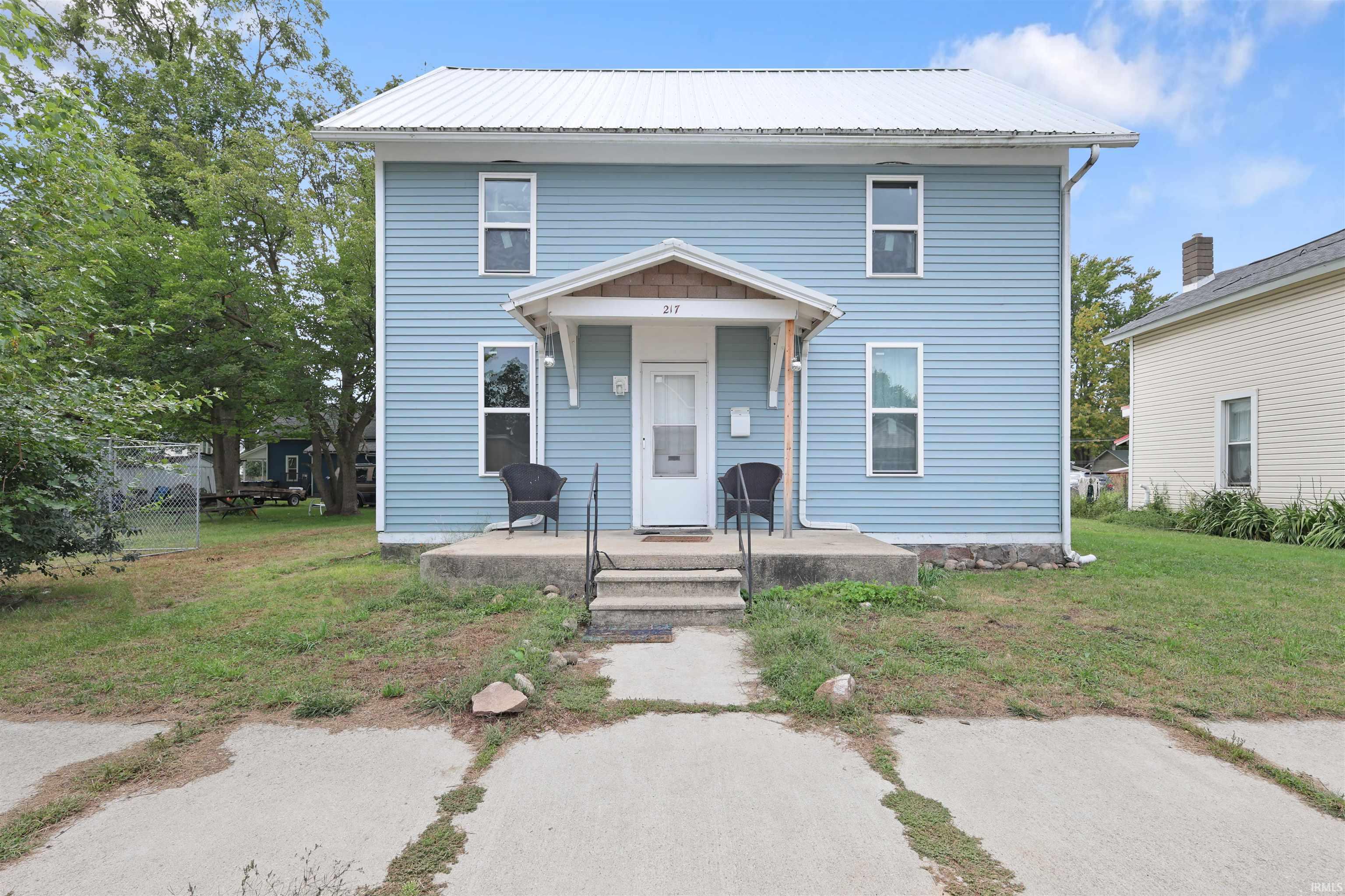 217 S 9th Street Property Photo 1