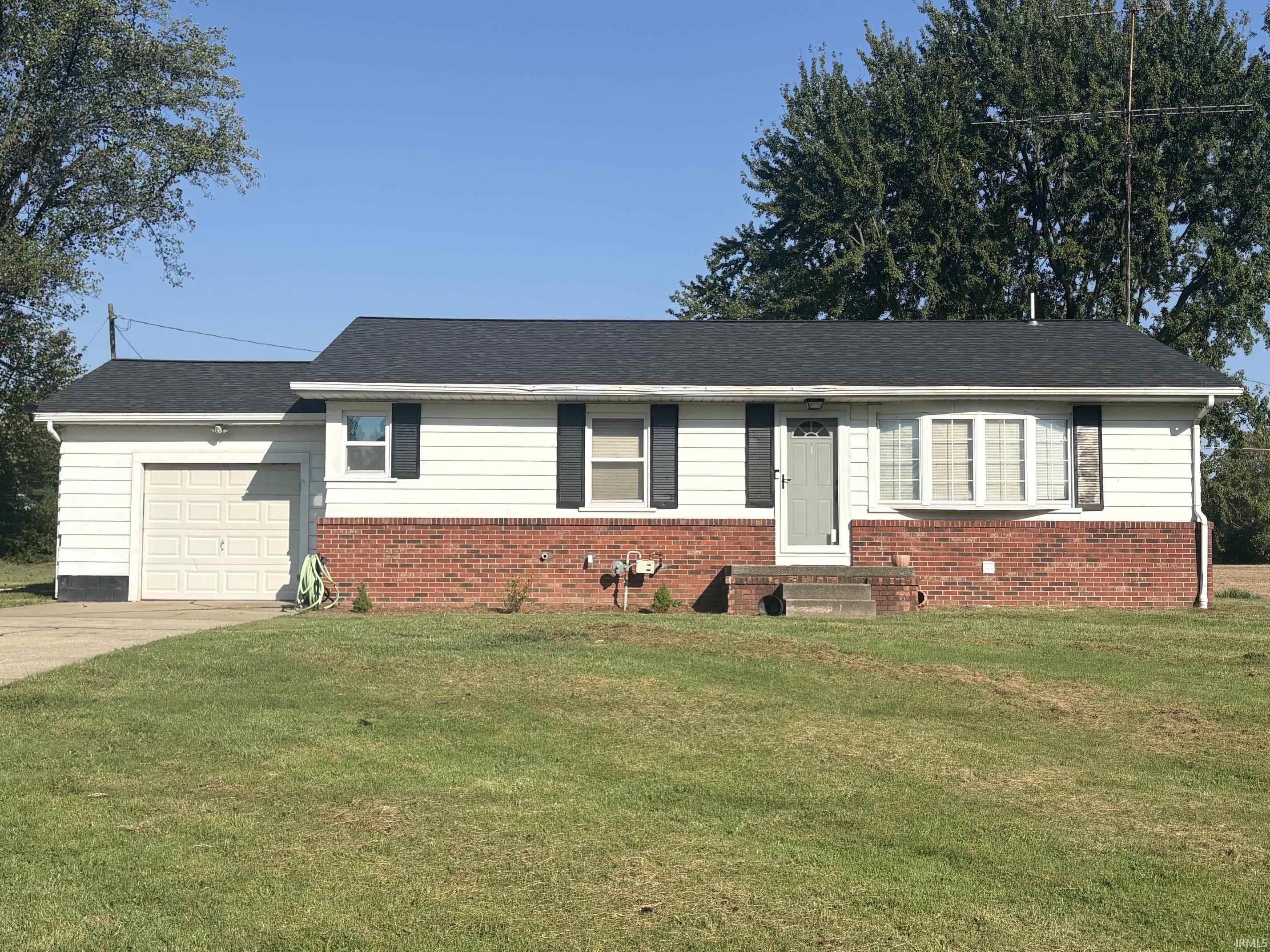 7242 S Us Highway 231 Highway Property Photo 1