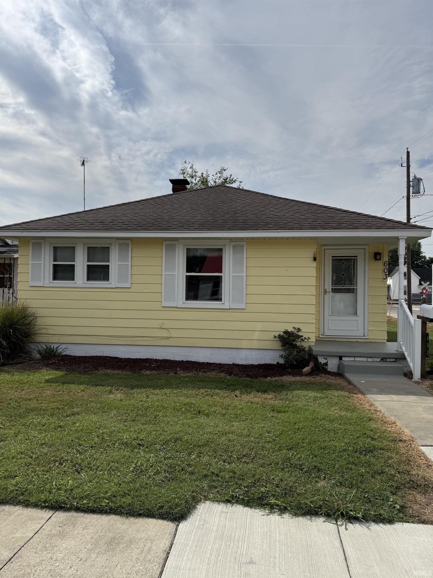603 E Cherry Street Property Photo 1