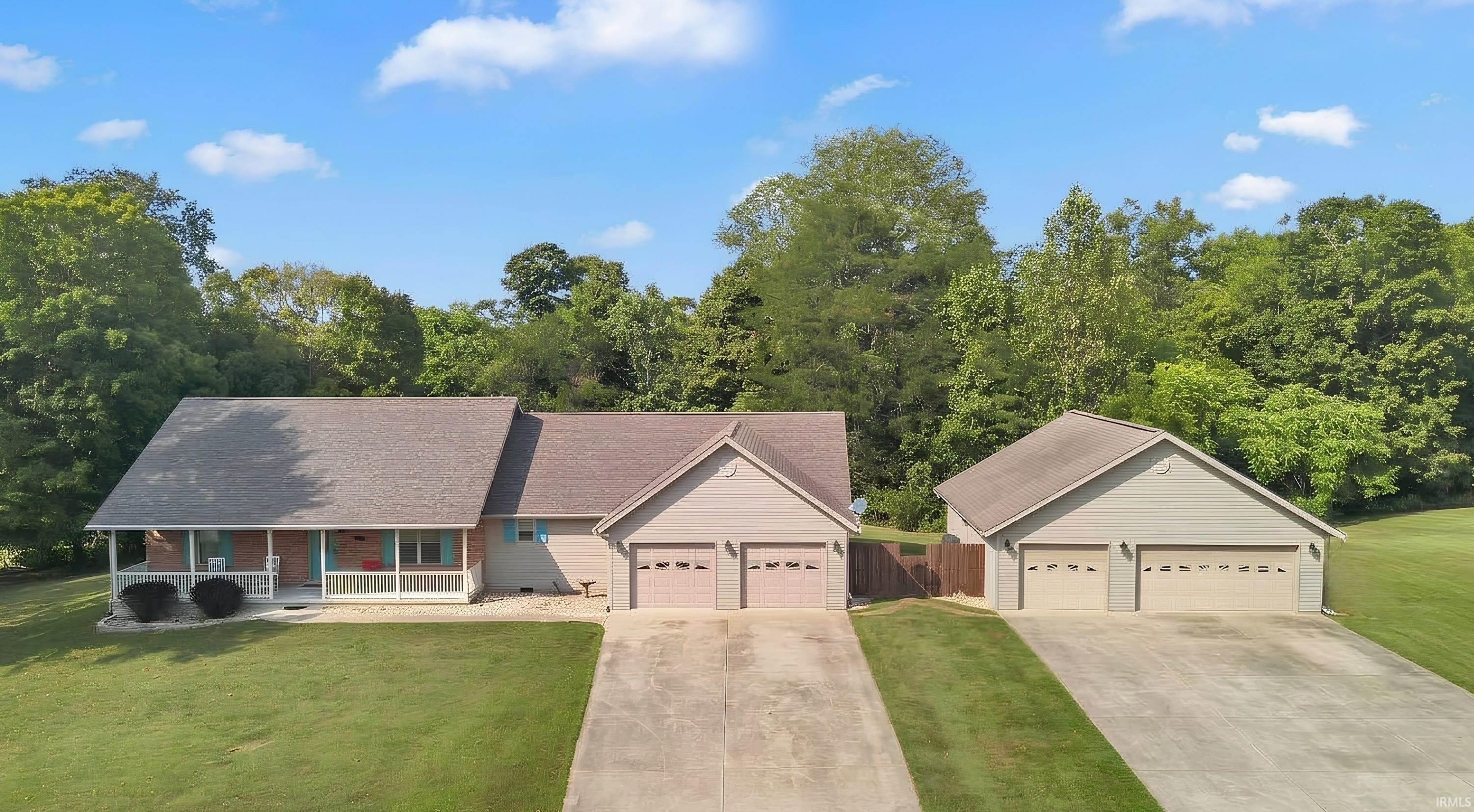 230 New Sandpit Acres Road Property Photo 1