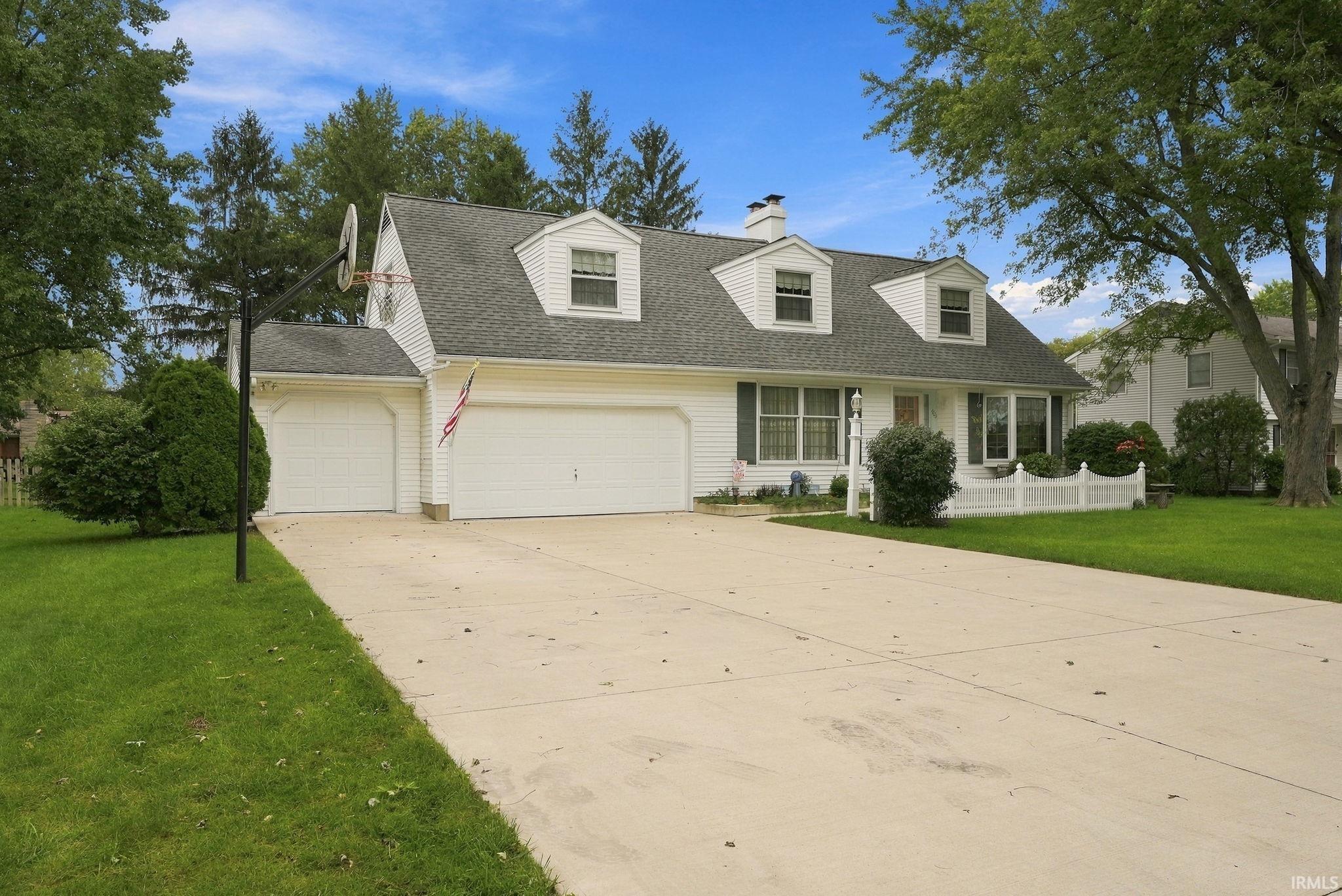 1203 Echo Lane Property Photo 1