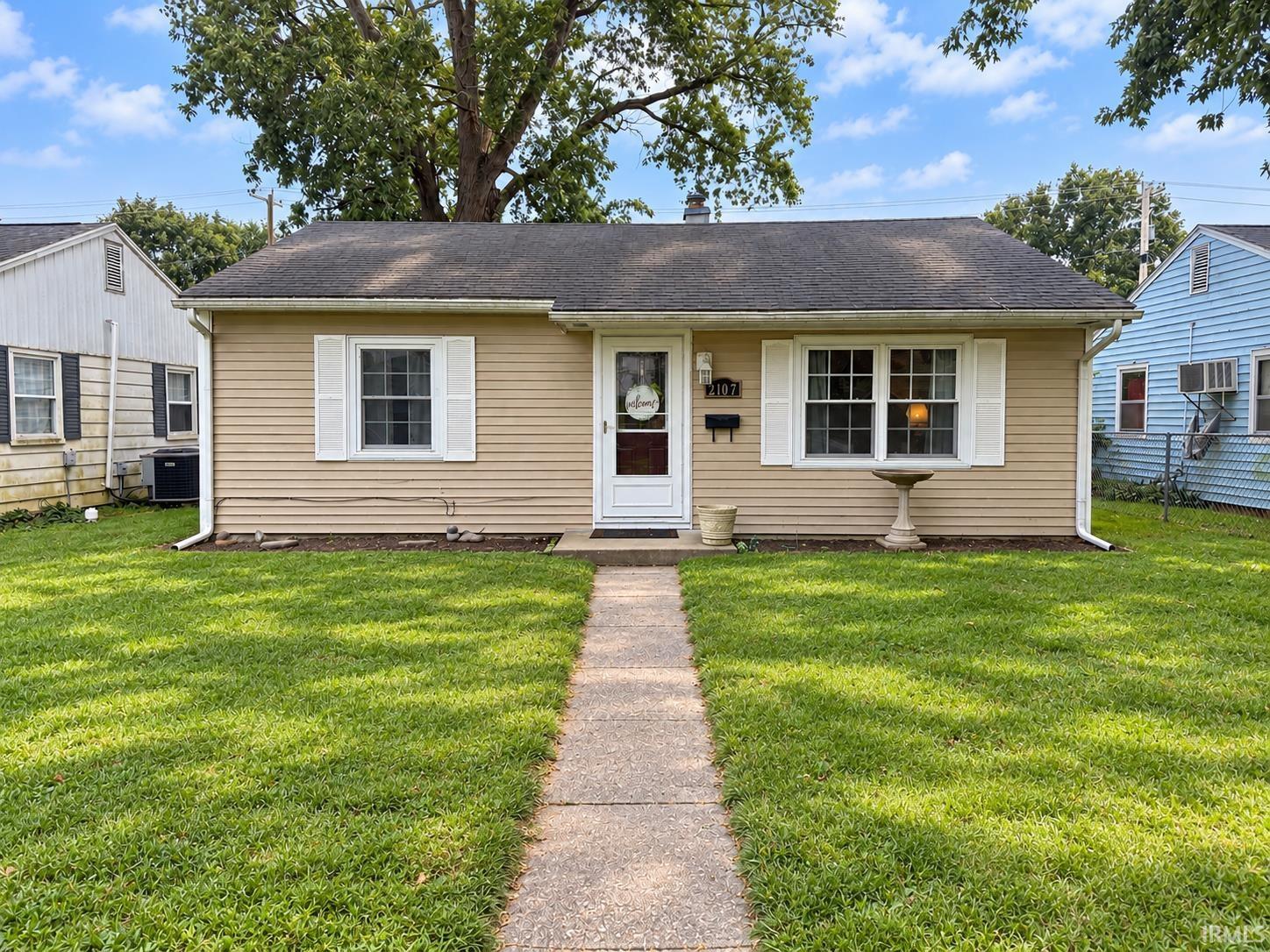2107 W 8th Street Property Photo 1