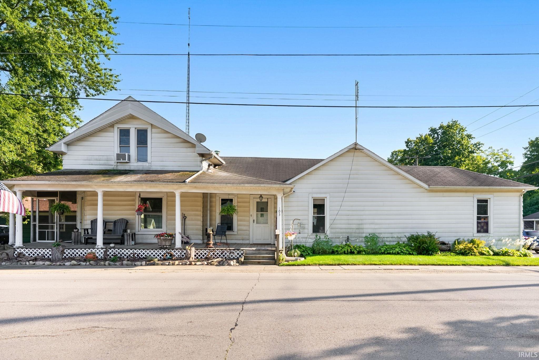 103 W Wayne Street