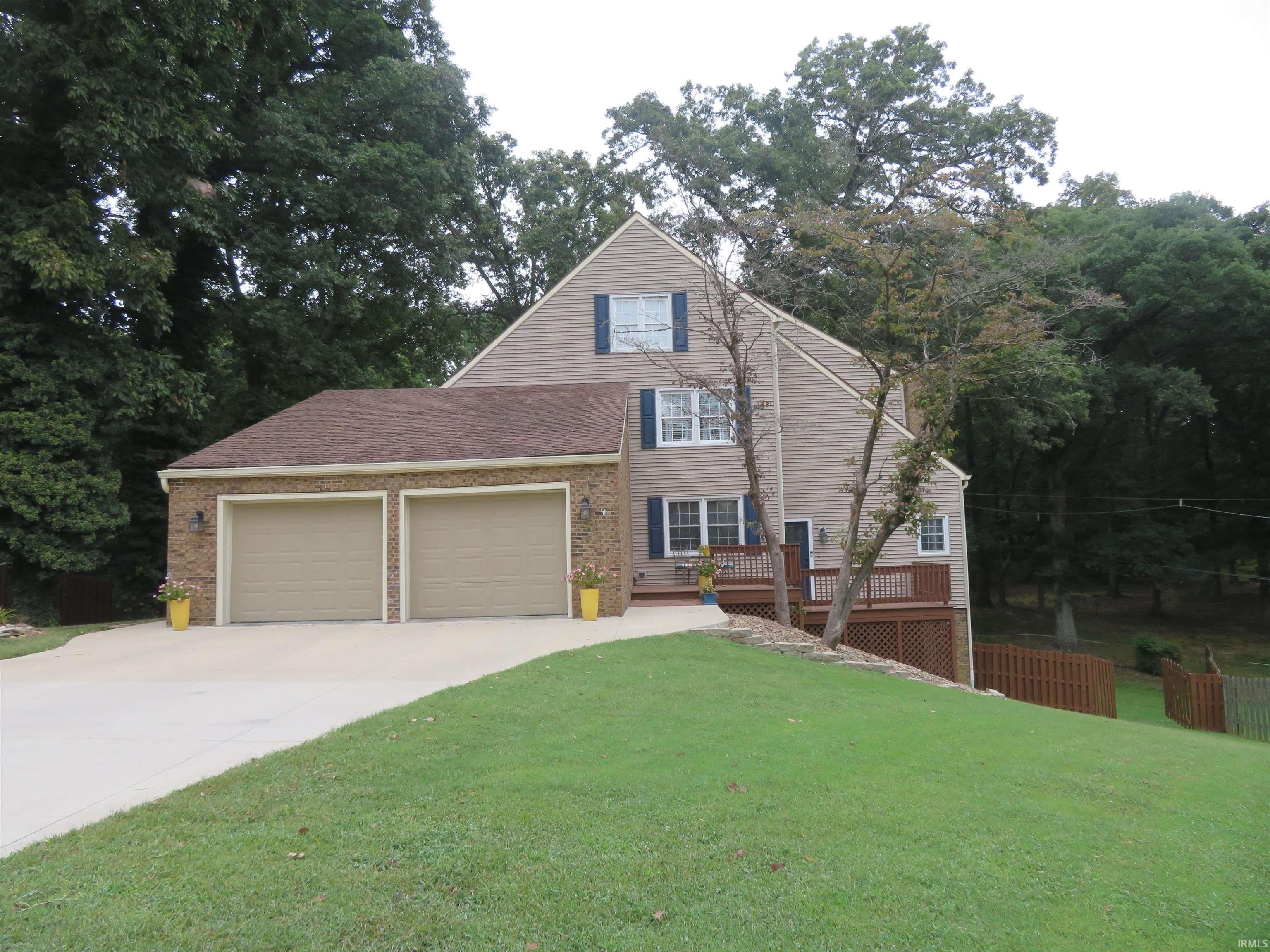 5011 E Timberwood Drive Property Photo 1