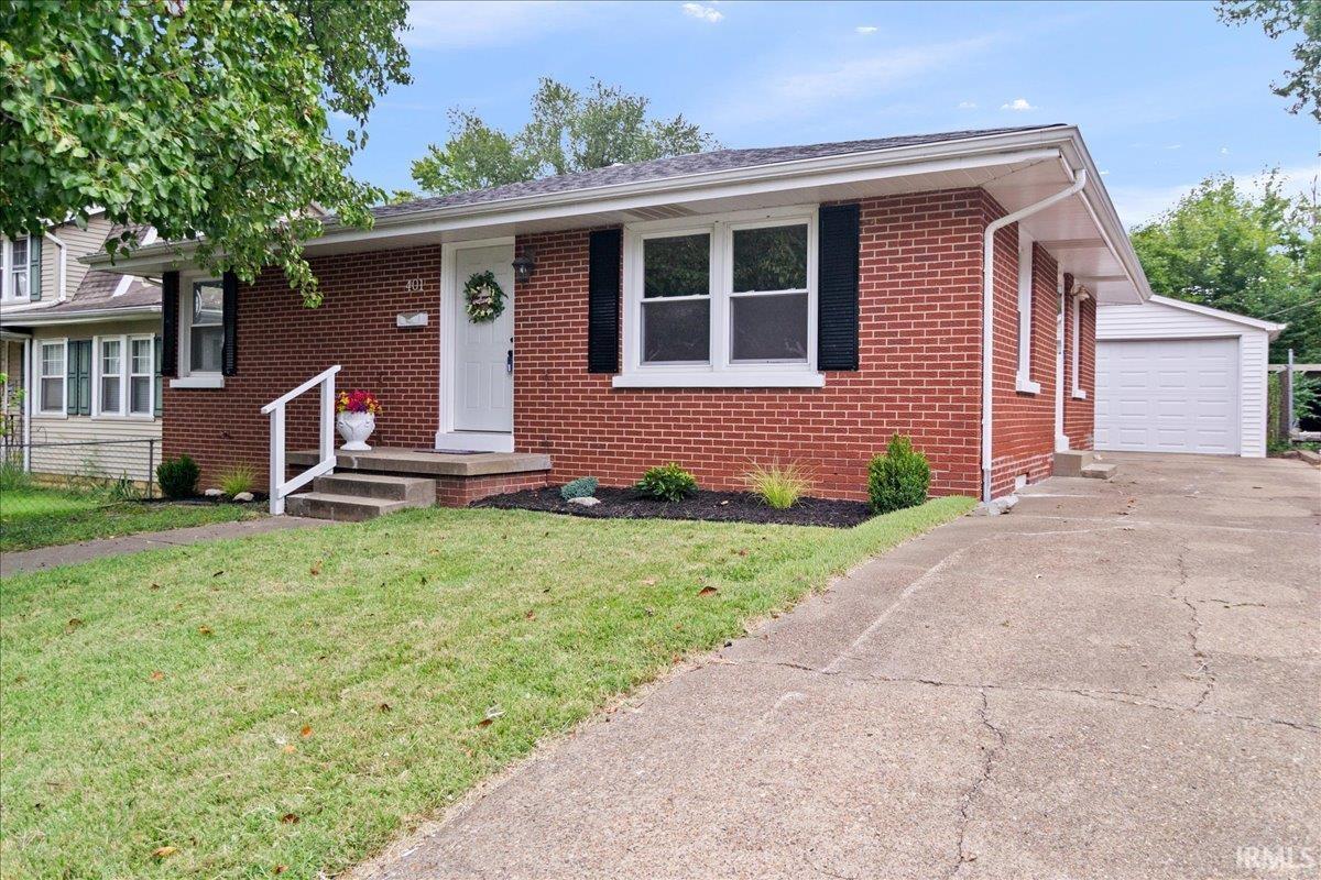 401 Schreeder Avenue Property Photo 1