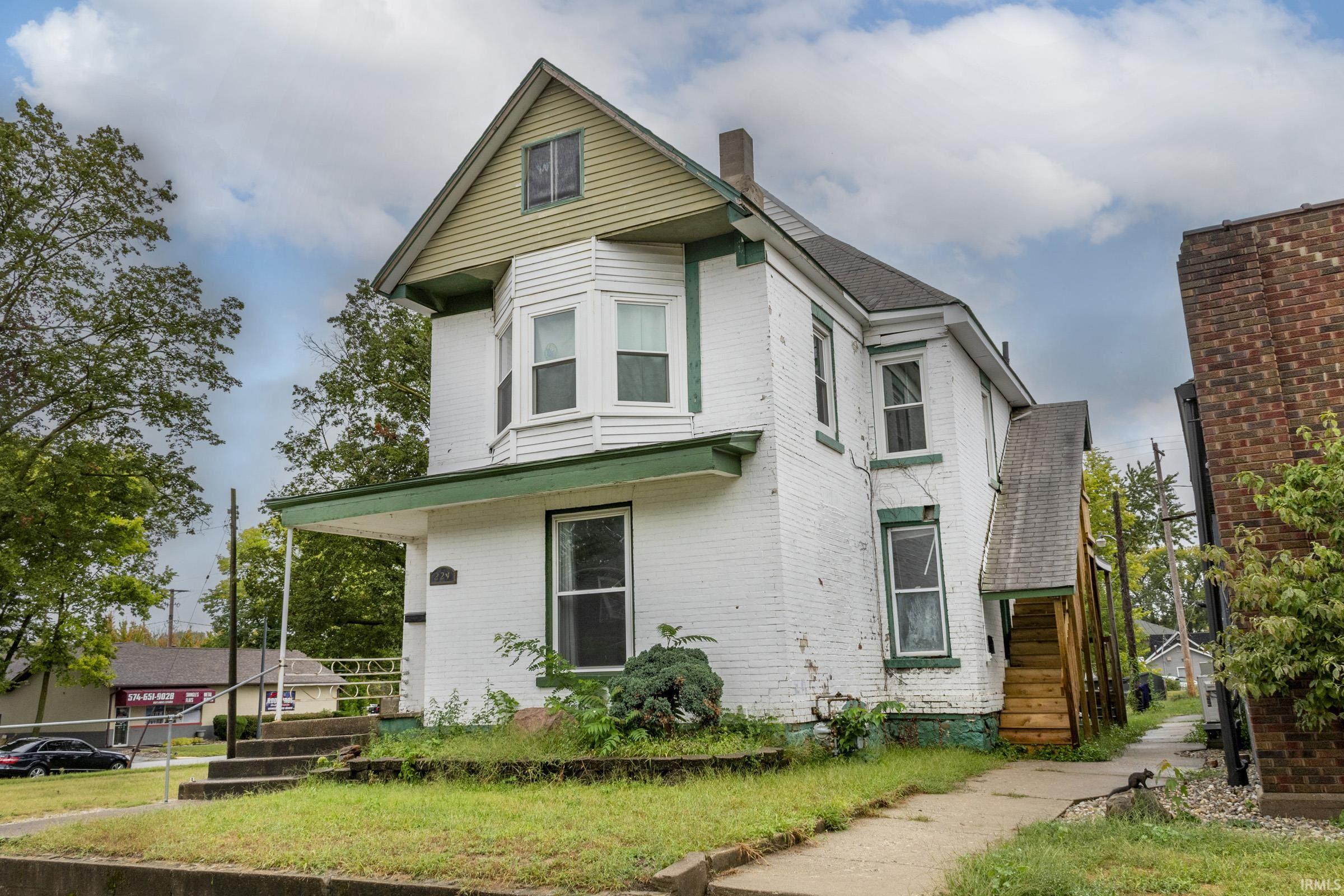 224 2nd N. St Property Photo 1