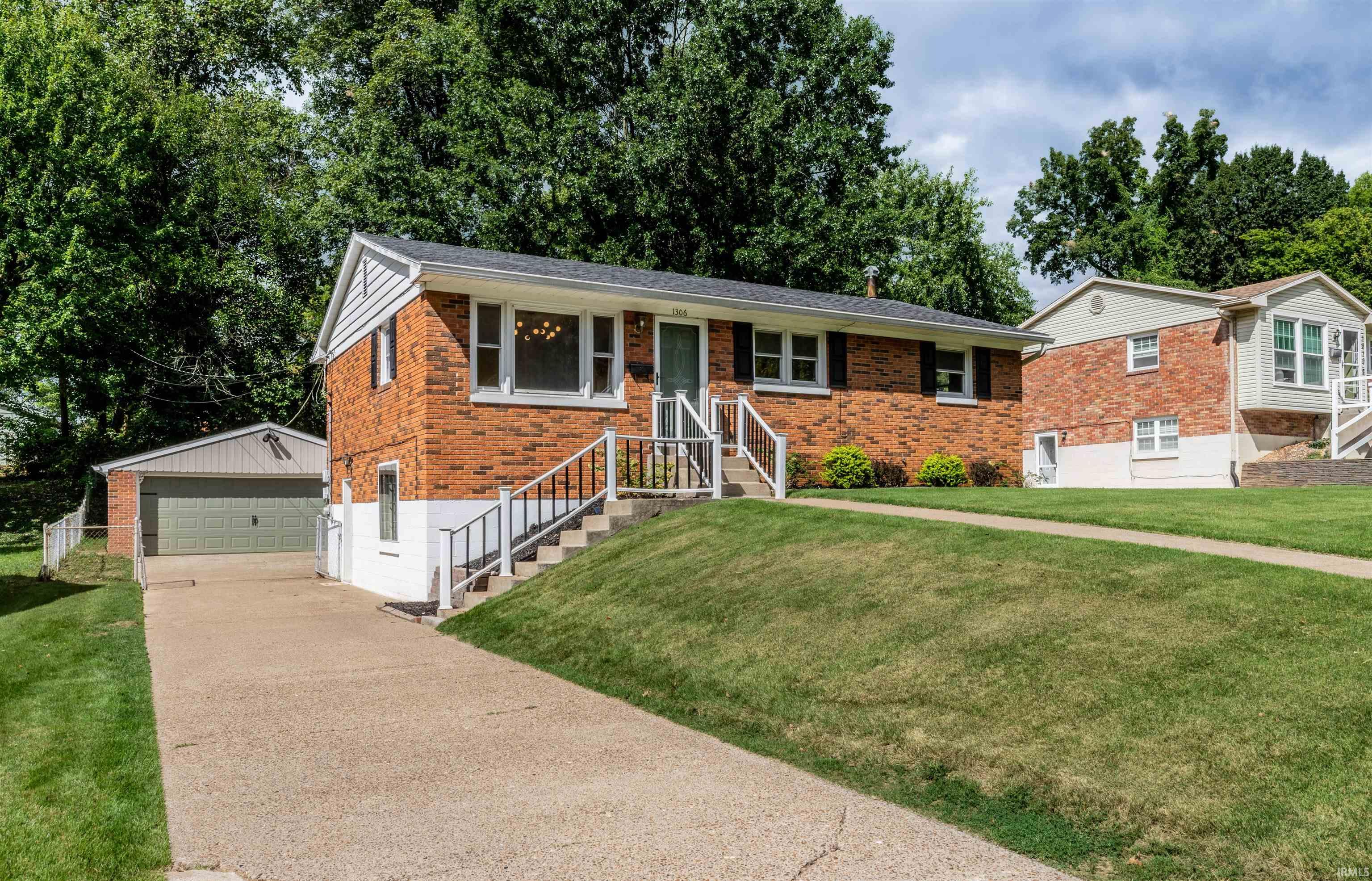 1306 Terrace Avenue Property Photo 1