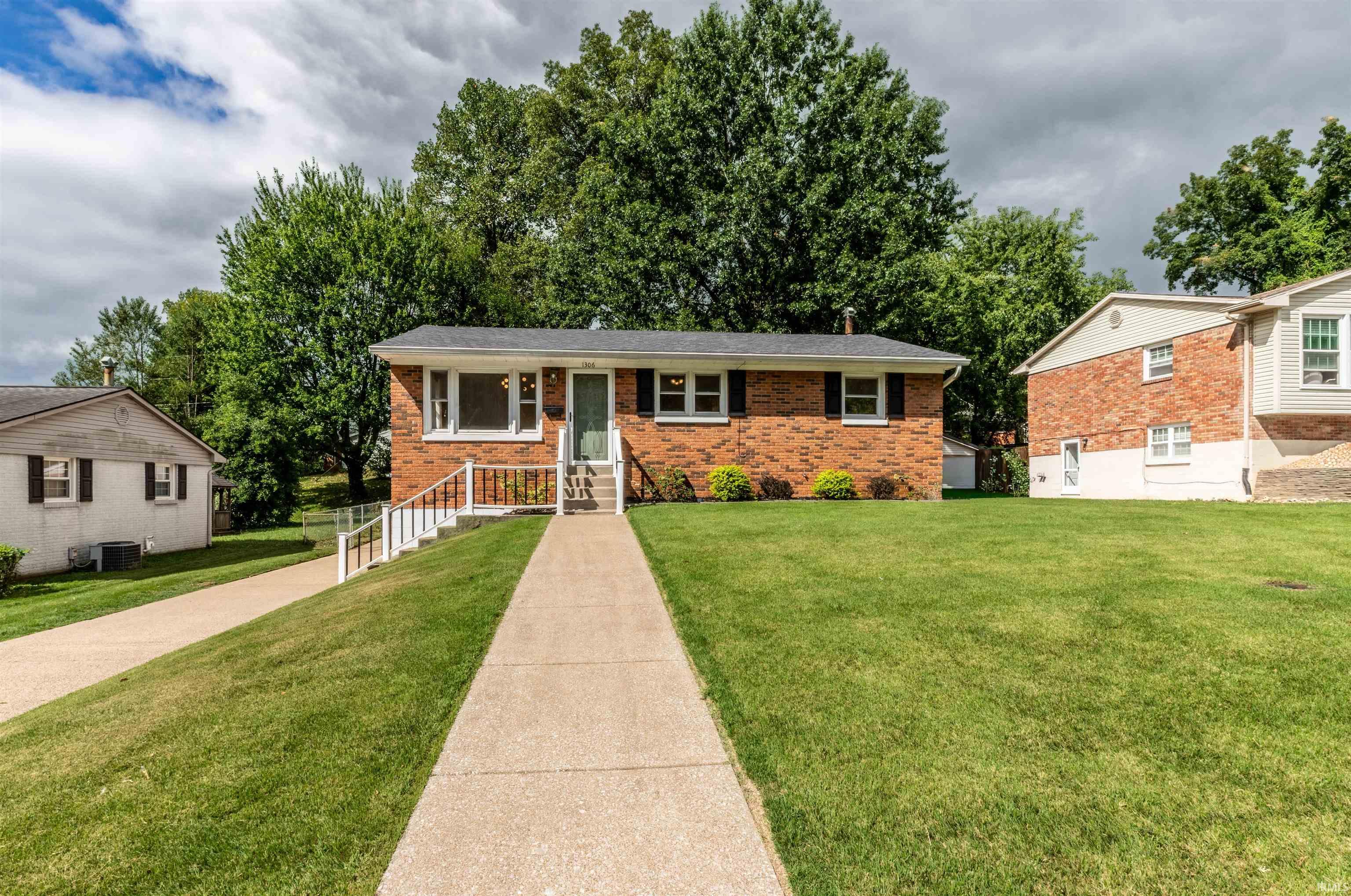 1306 Terrace Avenue Property Photo 1