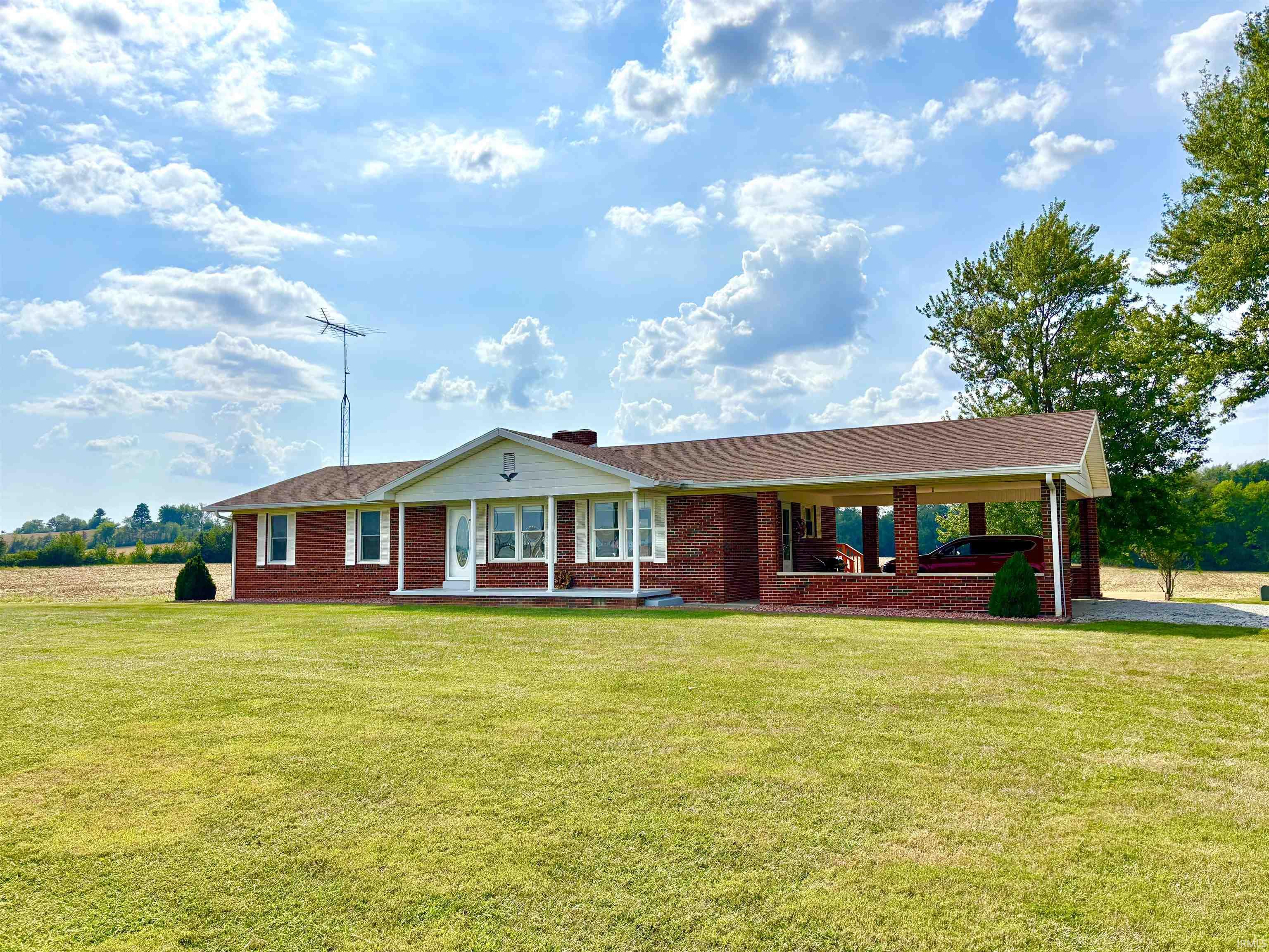 2643 S 850 E Road Property Photo 1