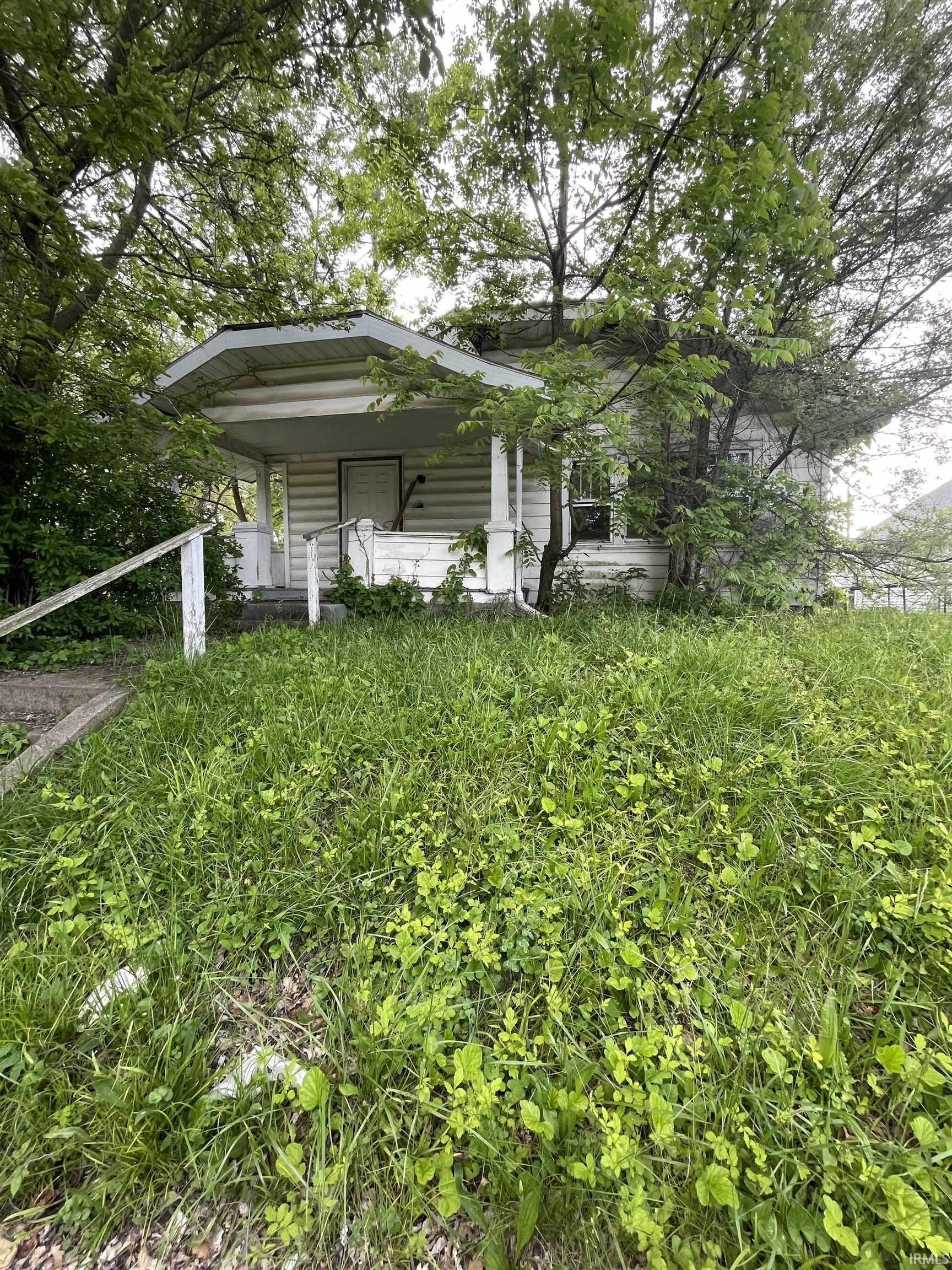 1423 Nelle Street Property Photo 1