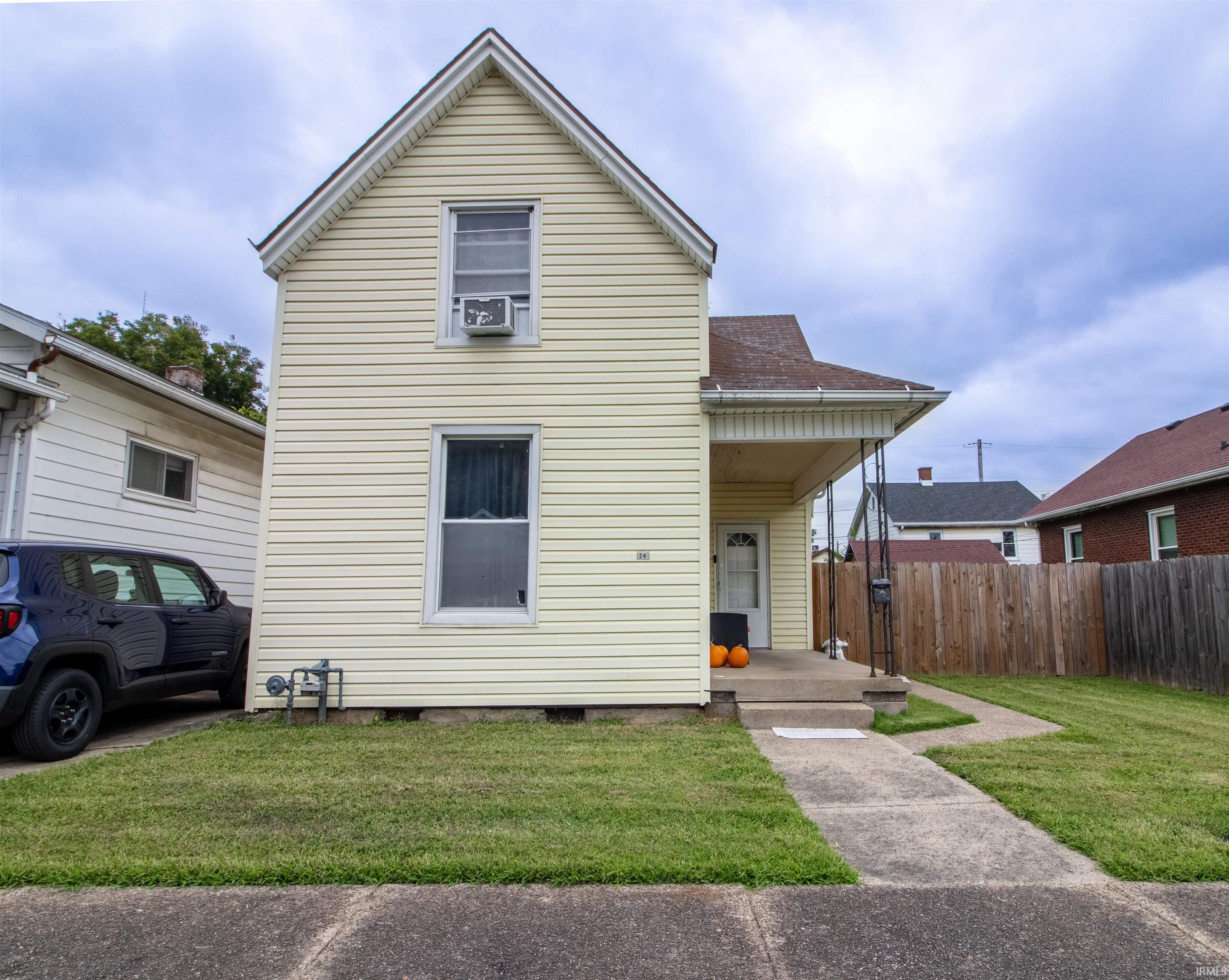 24 E Tennessee Street Property Photo 1