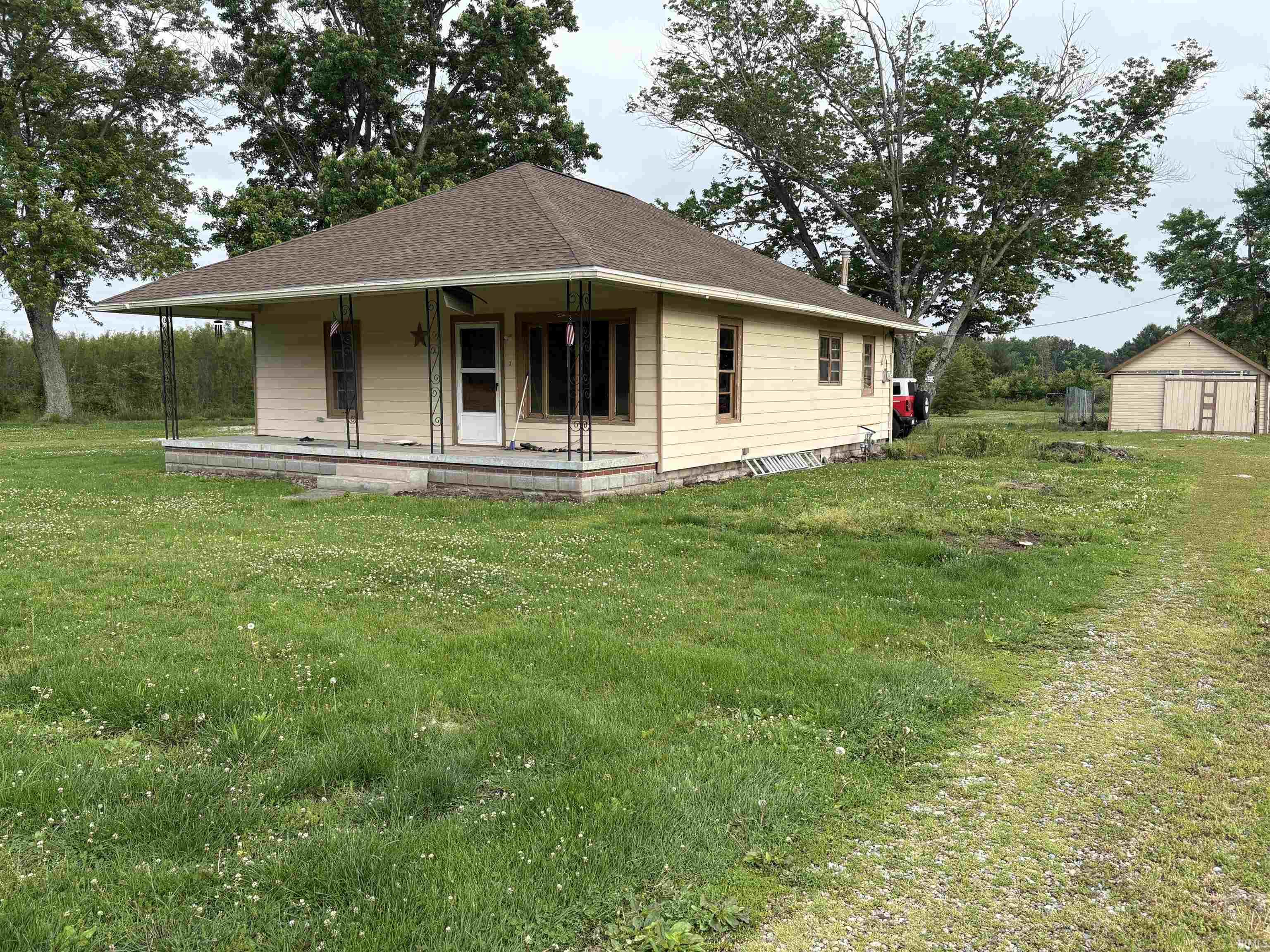 3784 E State Road 54 Property Photo 1
